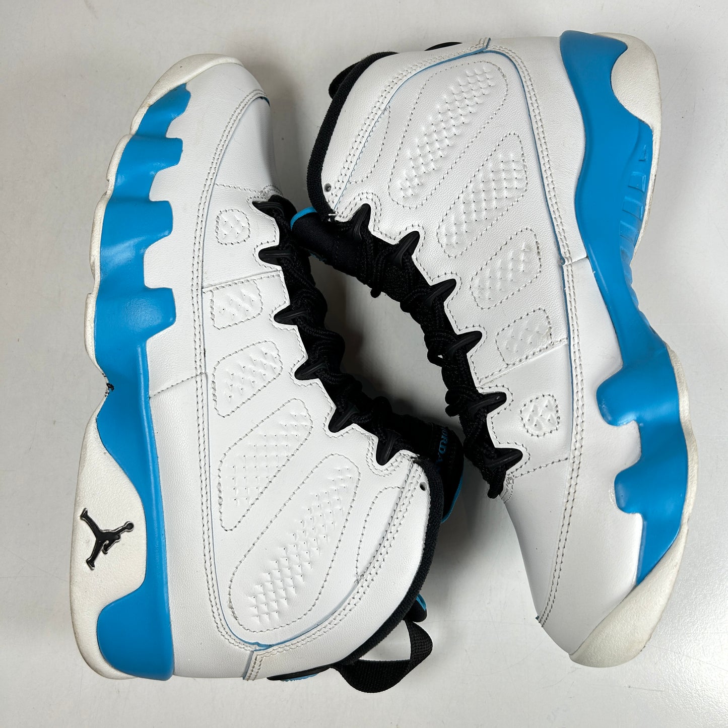 FQ8992 101 Jordan 9 Retro Powder Blue (2024) [USED] - 8 M (Used2)