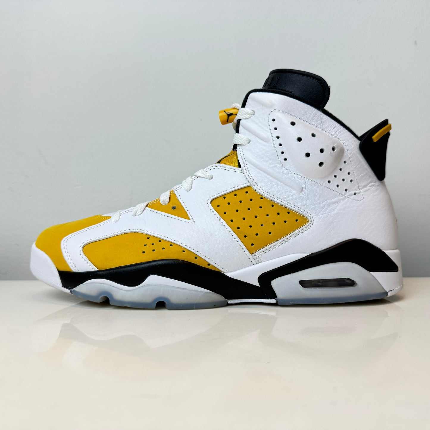 CT8529 170 Jordan 6 Retro Yellow Ochre [USED] - 11 M (Used2)