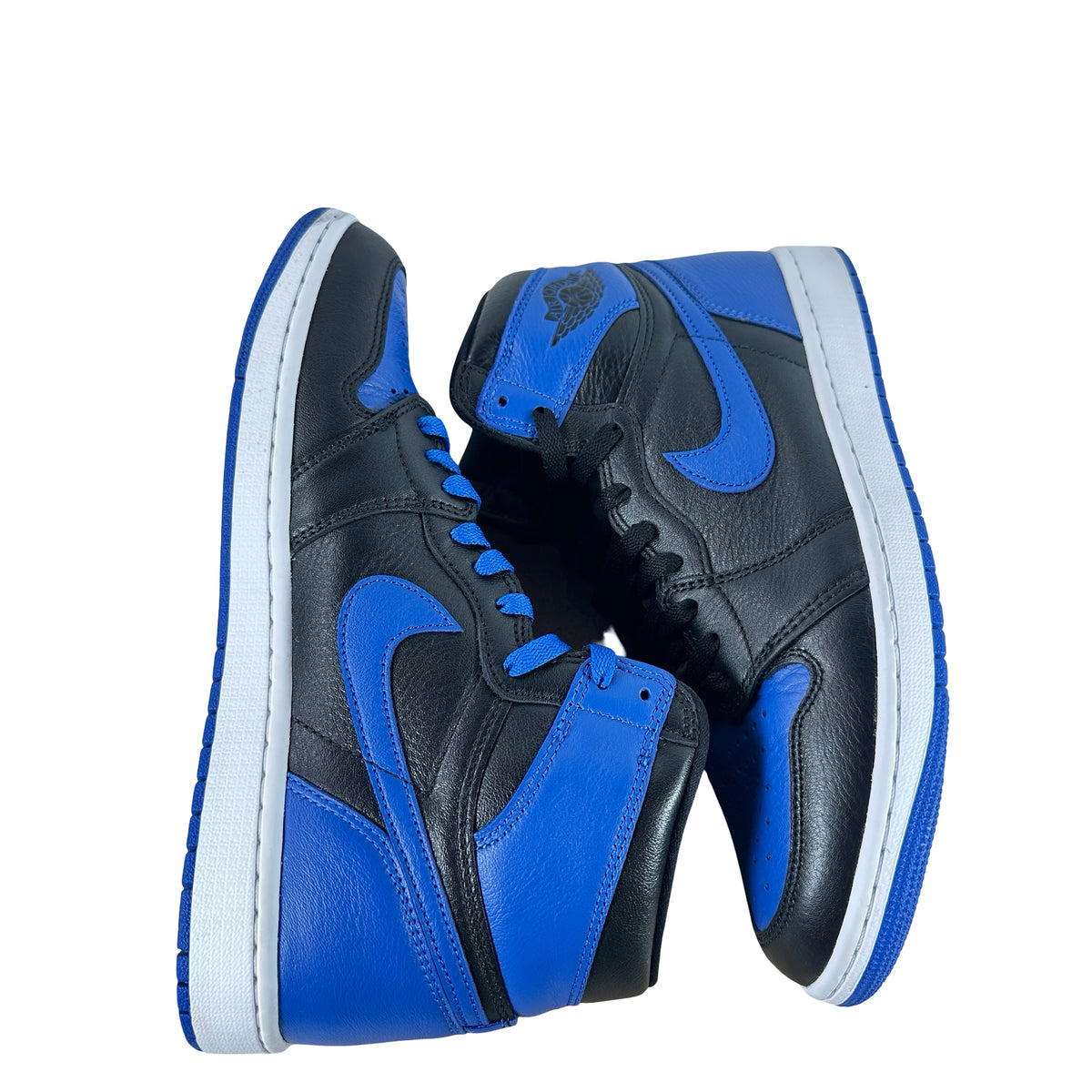 IQ5495 005 Jordan 1 Retro High OG Royal (2026) - 9 M (Used)