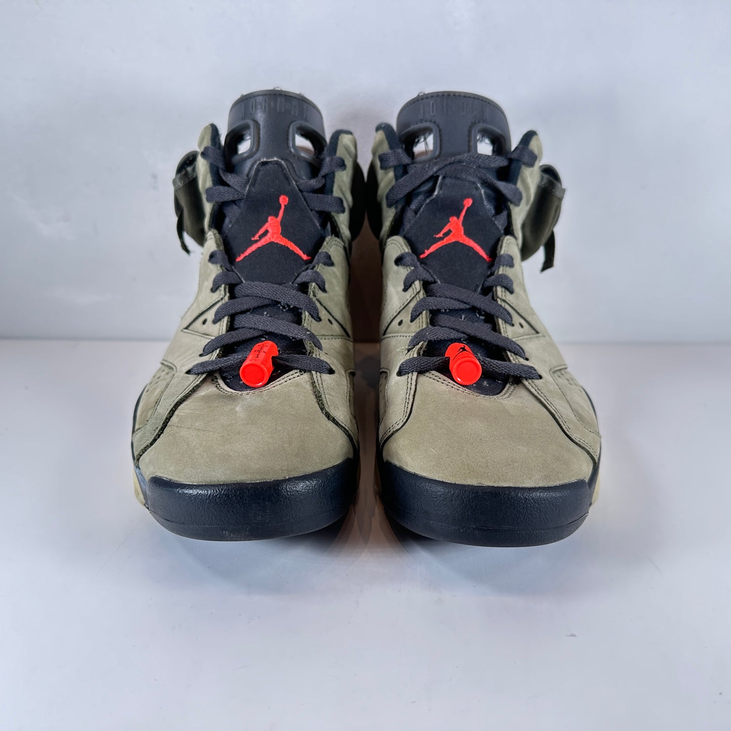 CN1084 200 Jordan 6 Retro Travis Scott [USED] - 10 M (Used)