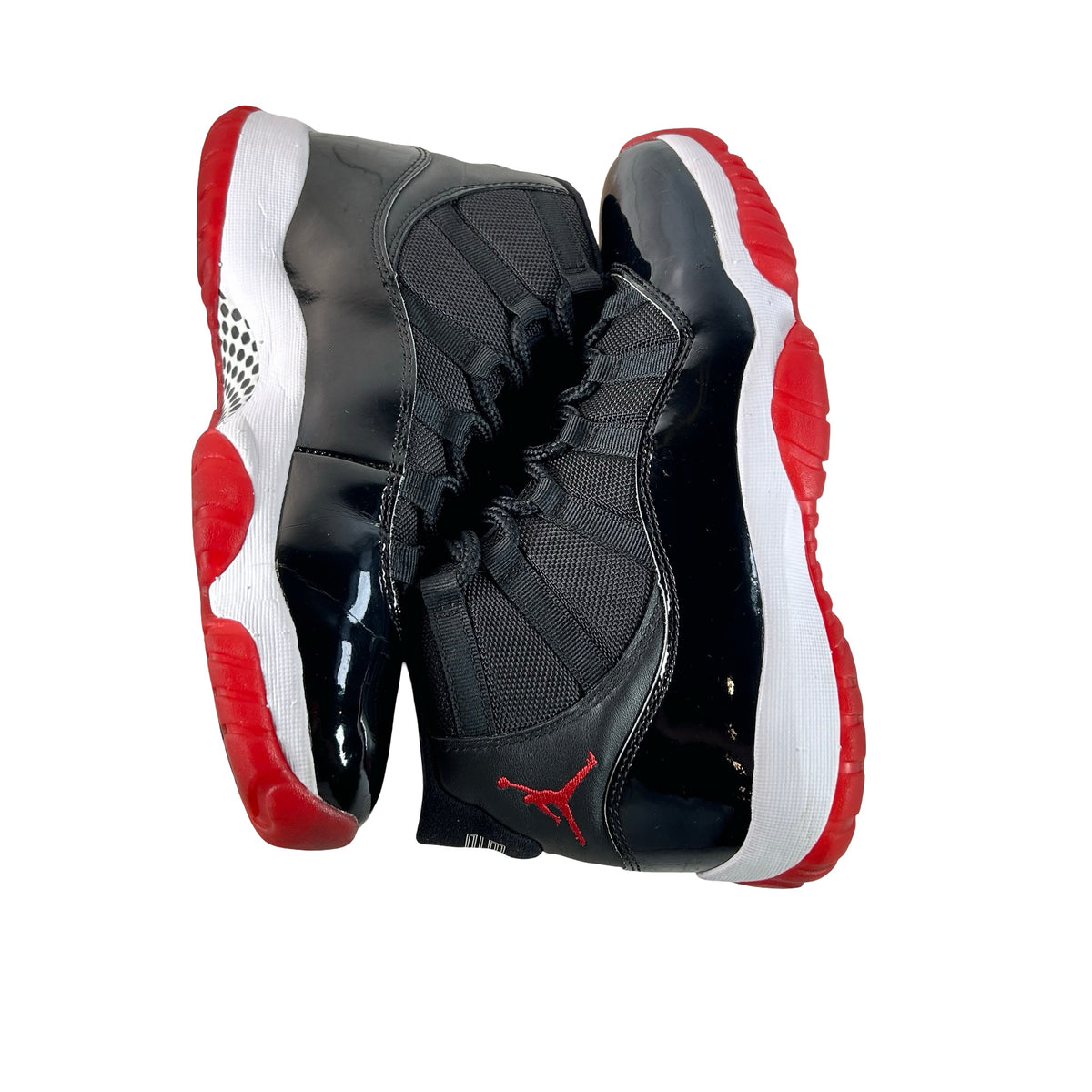 378037 061 Jordan 11 Bred (2019) [USED] - 8 M (Used4)
