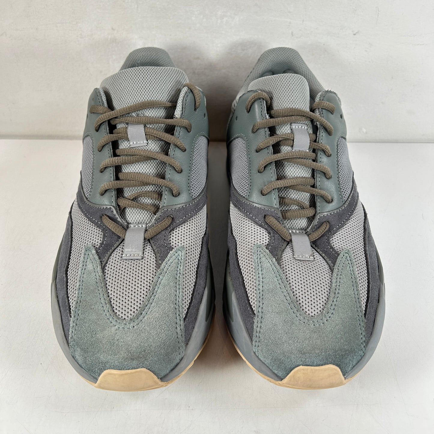 FW2499 adidas Yeezy Boost 700 Teal Blue [USED] - 11 M (Used)