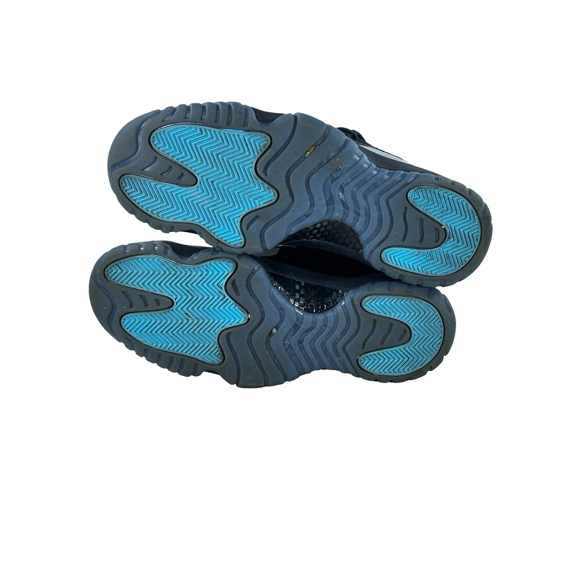 CT8012 047 Jordan 11 Retro Gamma Blue (2025) [USED] - 12 M (Used5)