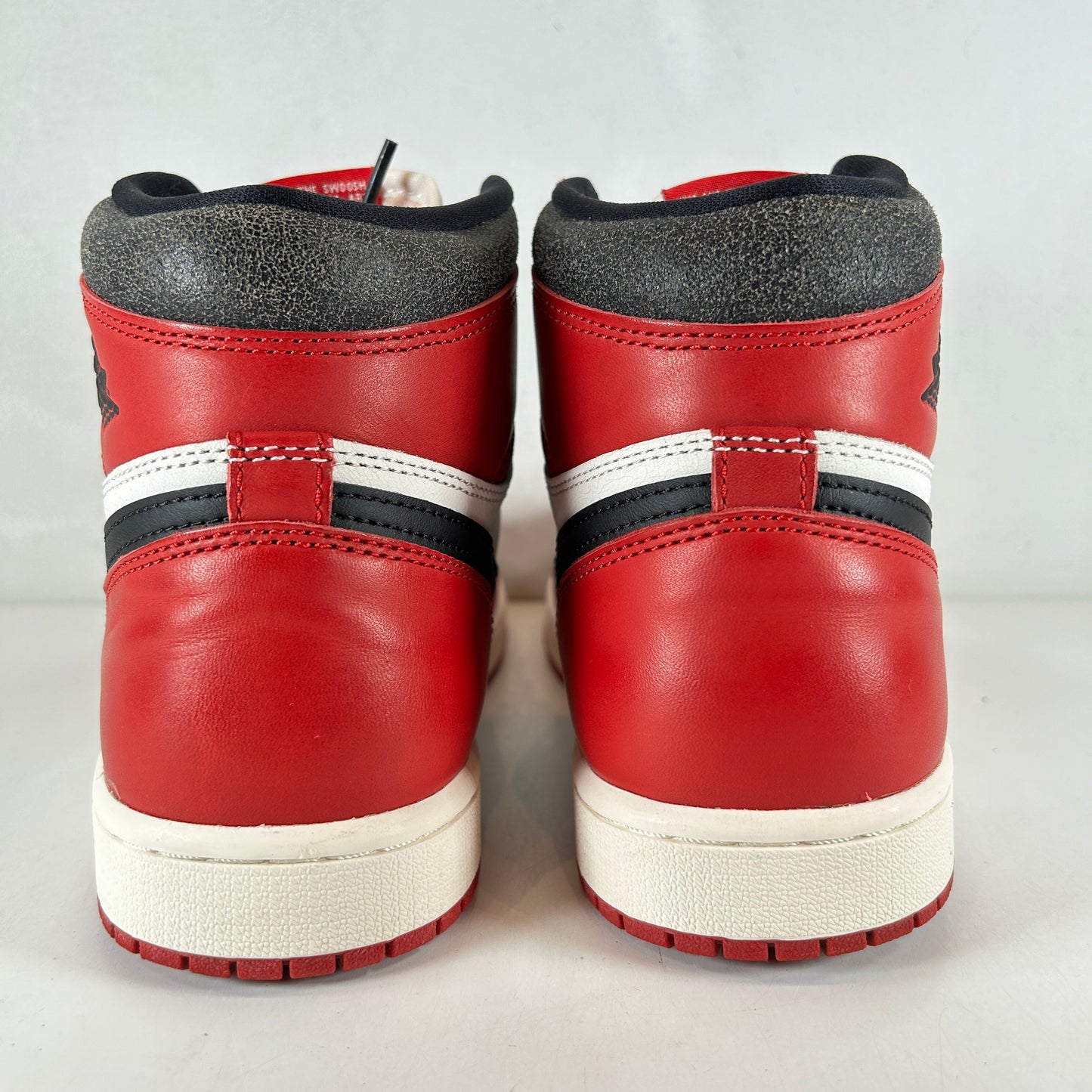 DZ5485 612 Jordan 1 Retro High OG Chicago Lost and Found [USED] - 8 M (Used3)