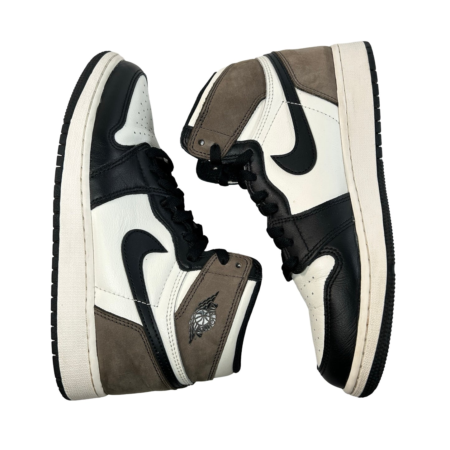 575441 105 Jordan 1 Mocha (GS) [USED] - 7 Y (Used)