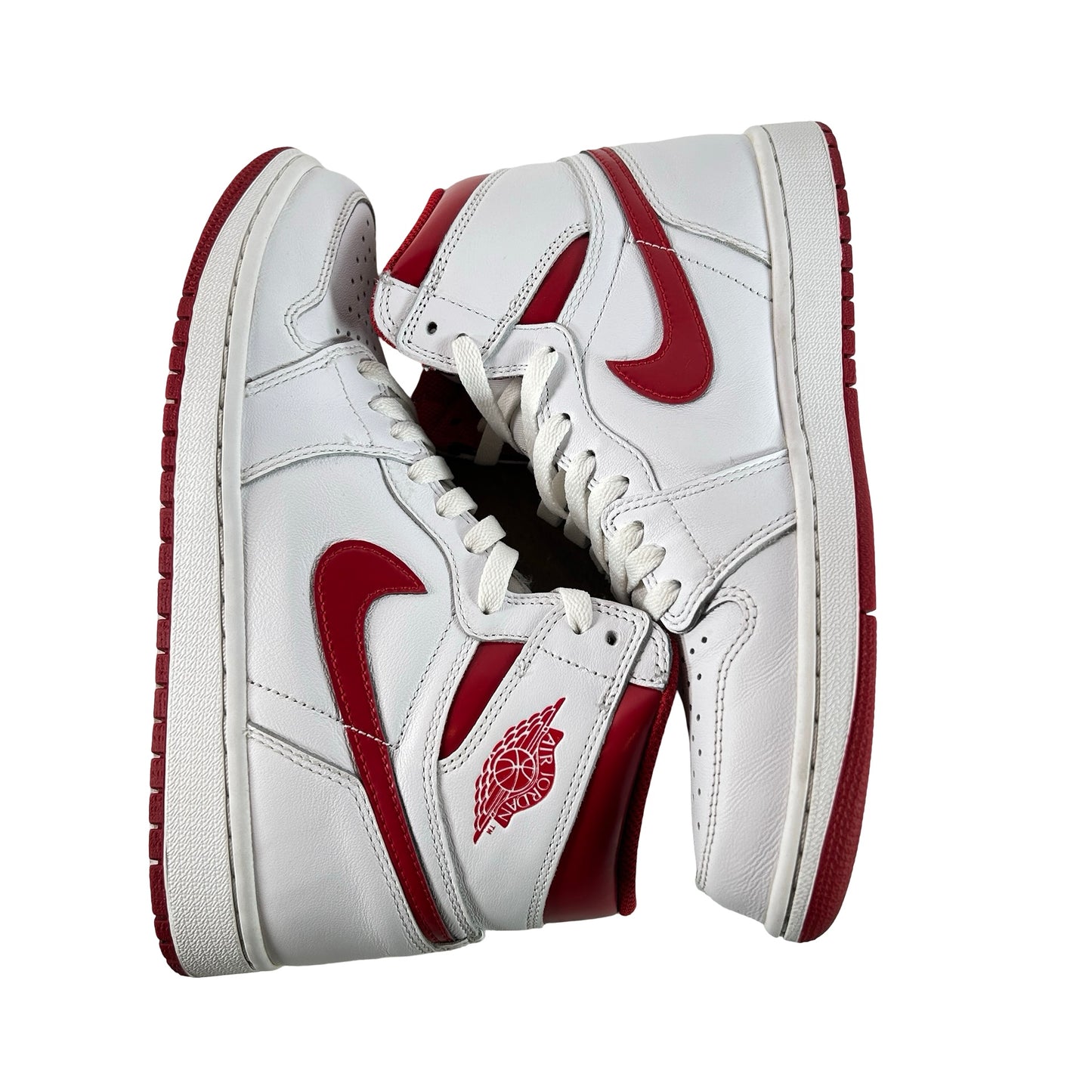 555088 103 Jordan 1 Retro Metallic Red (2017) [USED] - 8.5 M (Used2)