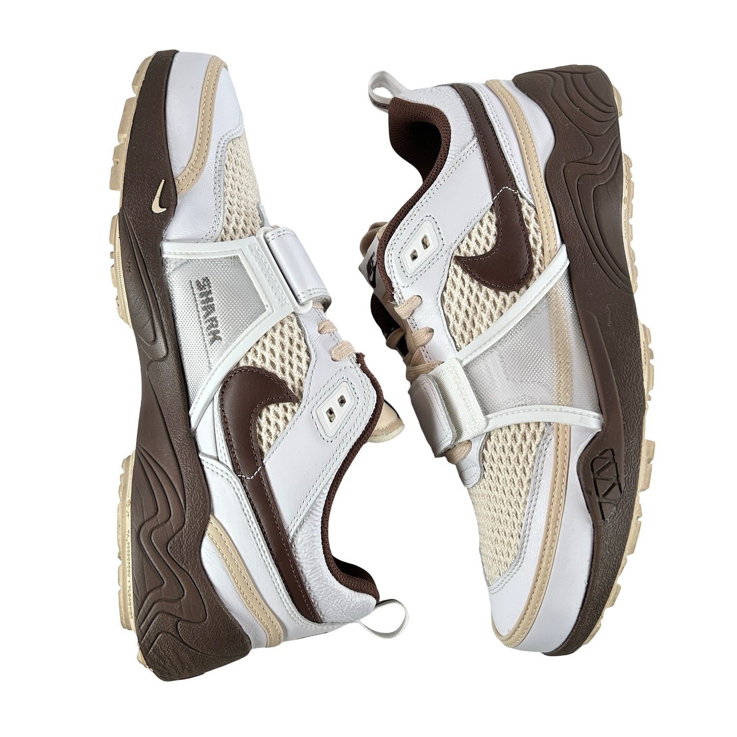 HQ3073 100 Nike Zoom Field Jaxx Travis Scott Light Chocolate [USED] - 12 M (Used)