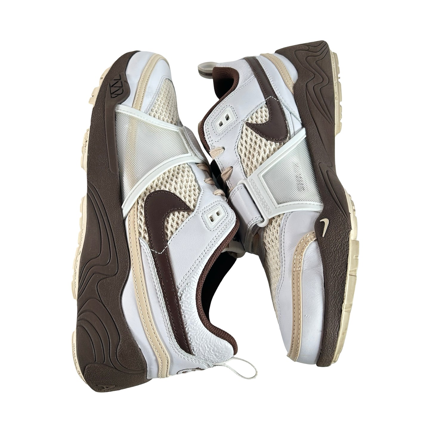 HQ3073 100 Nike Zoom Field Jaxx Travis Scott Light Chocolate [USED] - 13 M (Used)