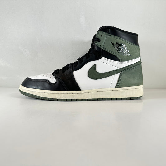 555088 135 Jordan 1 Clay Green [USED] - 11 M (Used)