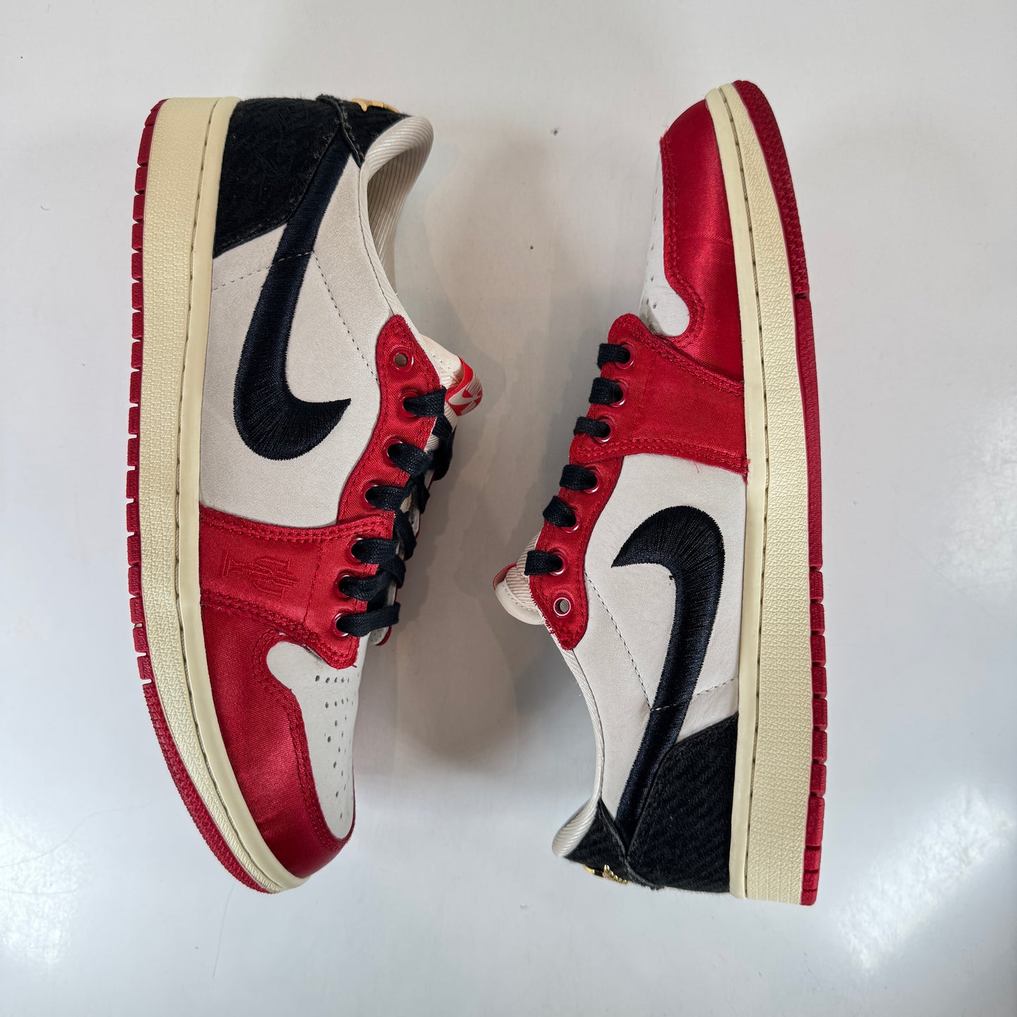 FN0432 100 Jordan 1 Retro Low OG Trophy Room Away [USED] - 8 M (Used2)