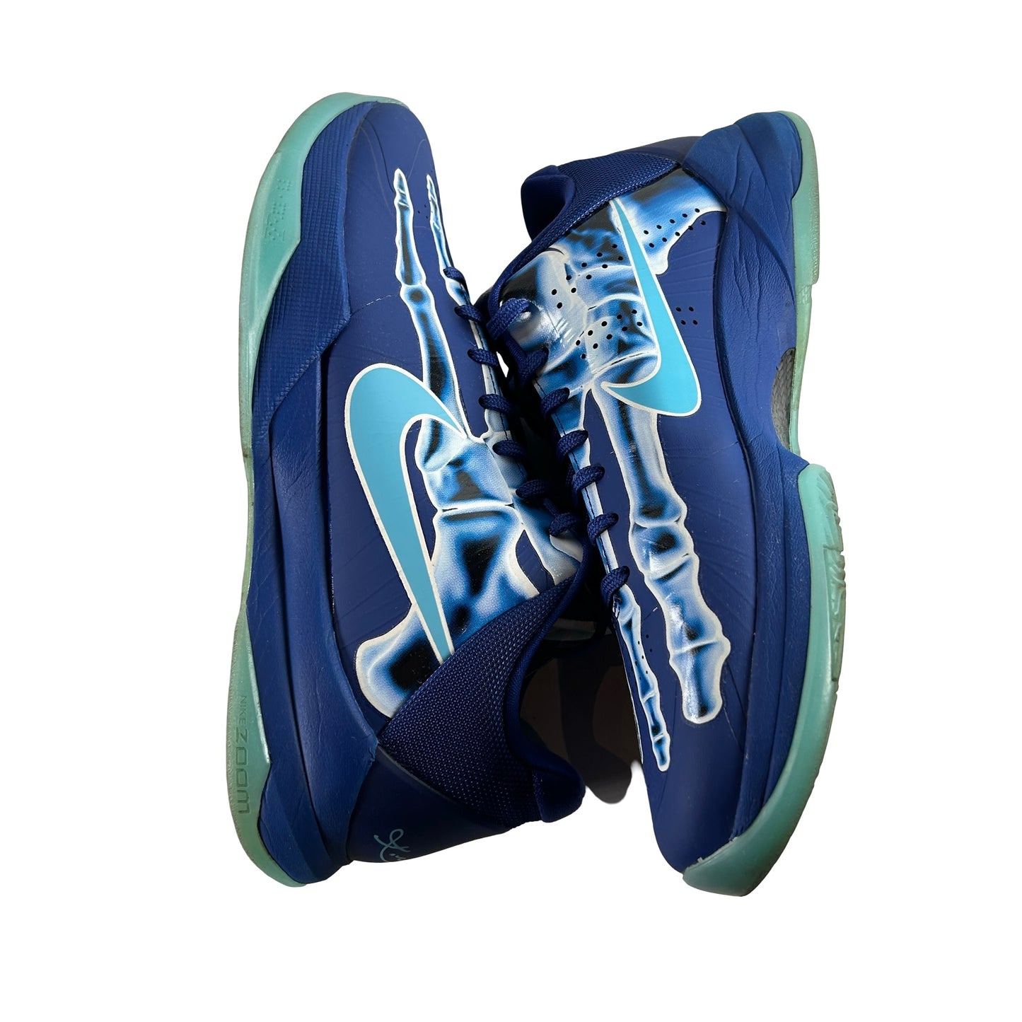 HJ4303 400 Nike Kobe 5 Protro X-Ray - 9.5 M (Used2)