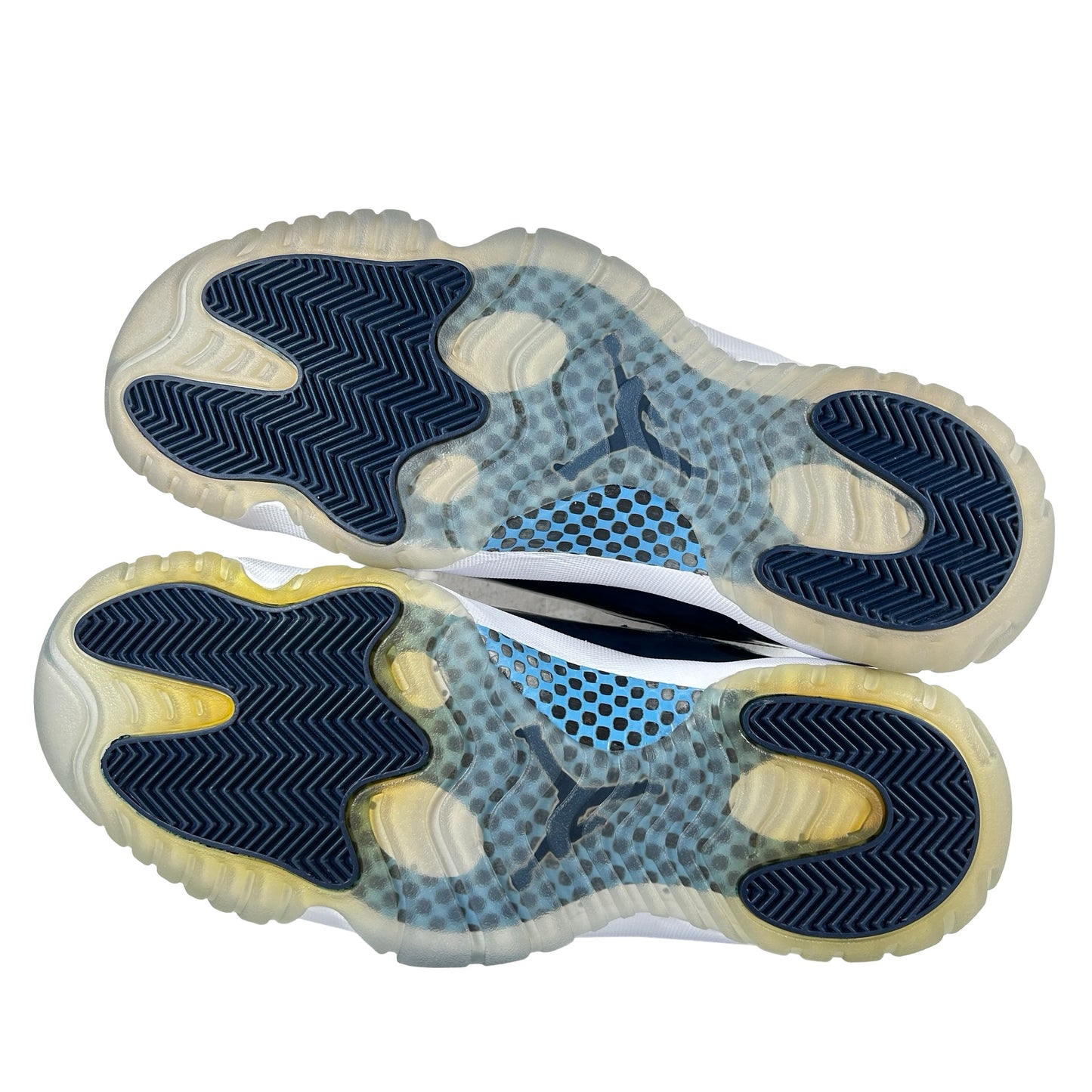 378037 123 Jordan 11 UNC Win Like 82 [CONDITIONAL] - 11 M (Yellowing)