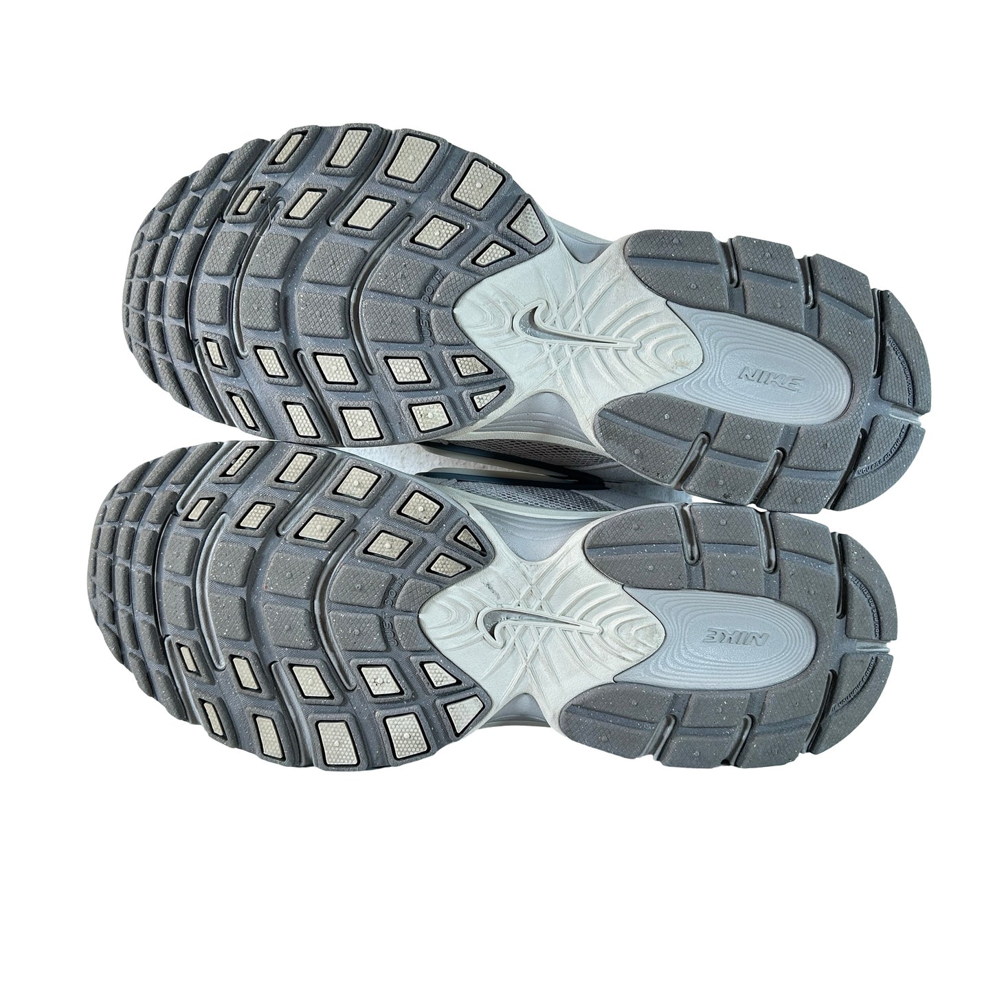 II6292 201 Nike V5 RNR College Grey Vast Grey Fir Summit White [USED] - 7.5 M (Used)