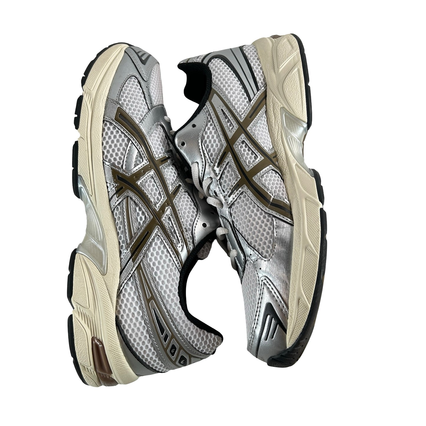 1201A256 113 ASICS Gel-1130 White Clay Canyon [USED] - 10.5 M (Used3)