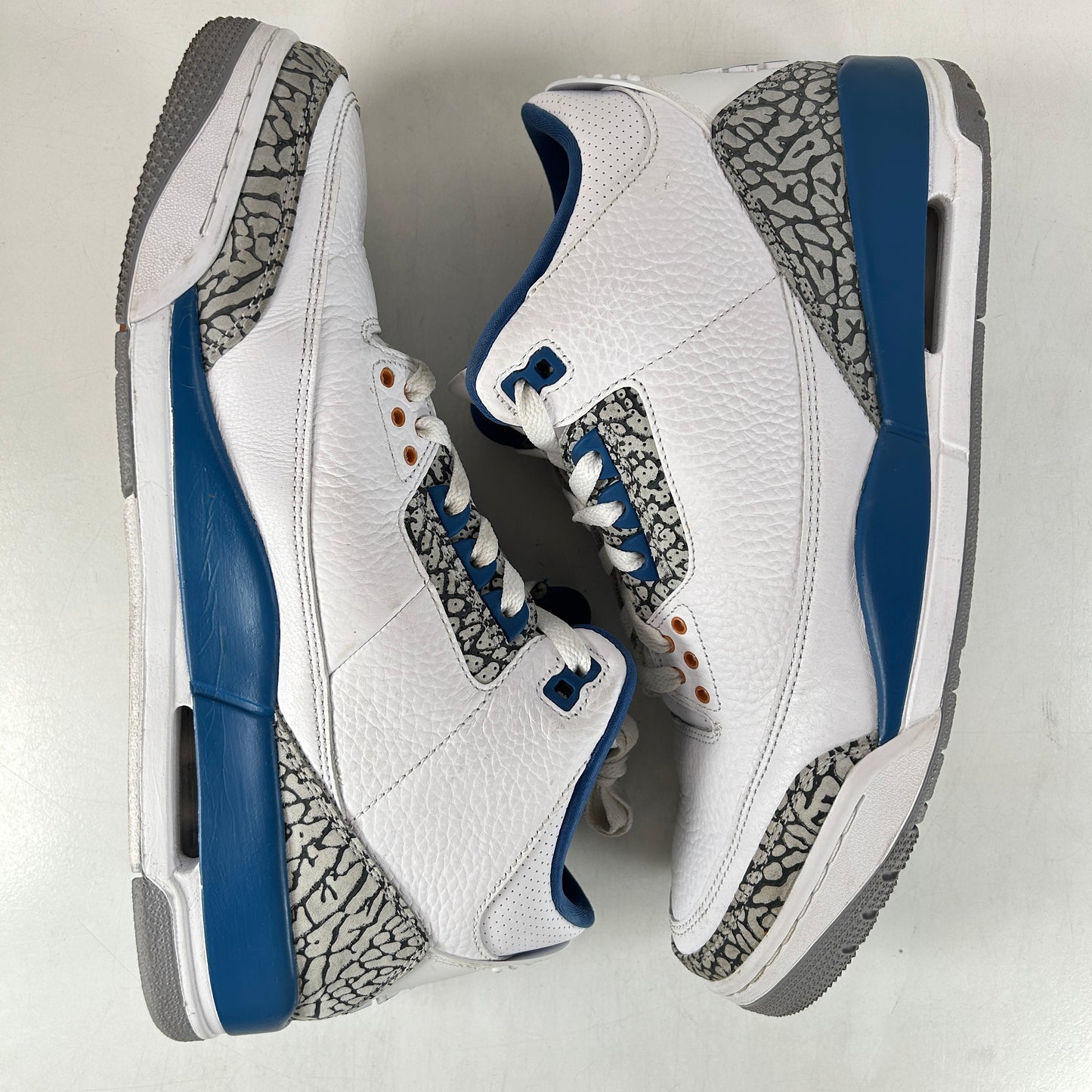 CT8532 148 Jordan 3 Retro Wizards [USED] - 11 M (Used6)