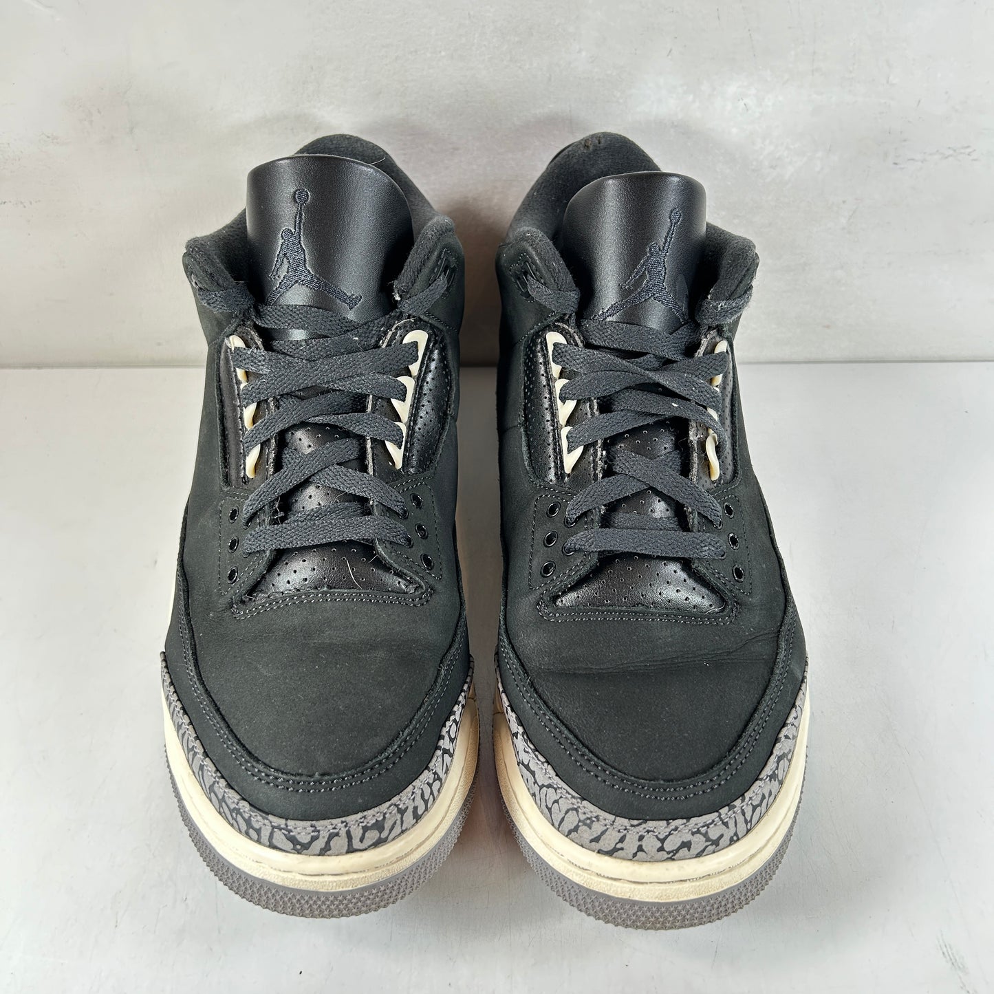 CK9246 001 Jordan 3 Retro Off Noir (Mujeres)