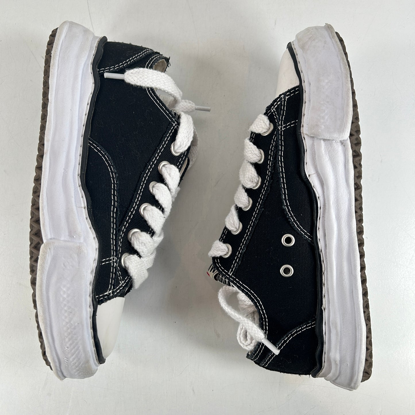 A05FW702 Maison Mihara Yasuhiro Hank OG Sole Canvas Low Black [USED] - 6.5 M (Used)