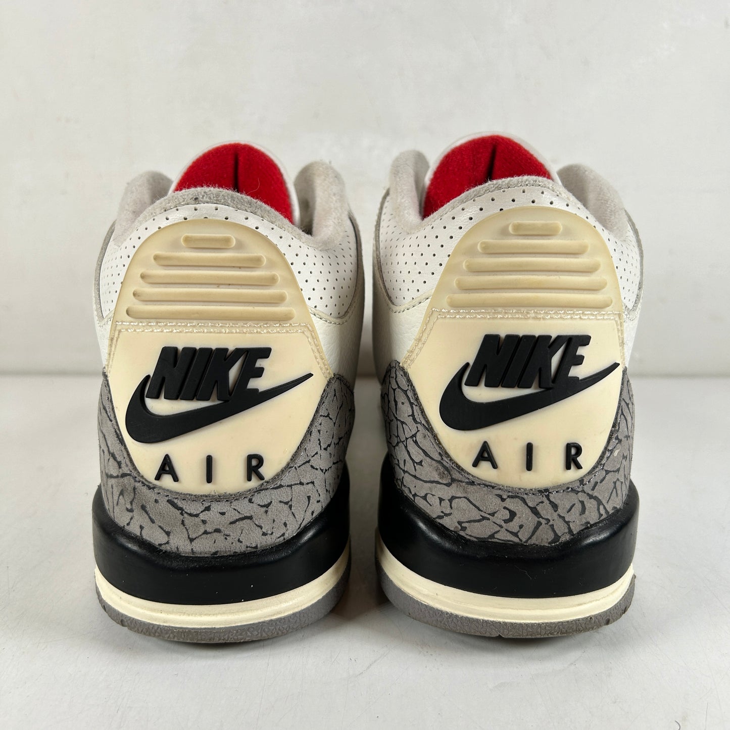 DM0967 100 Jordan 3 Retro White Cement Reimagined (GS) [USED] - 7 Y (Used3)