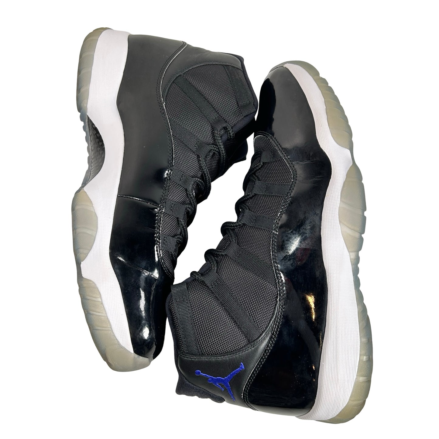 378037 003 Jordania 11 Space Jam (2016)
