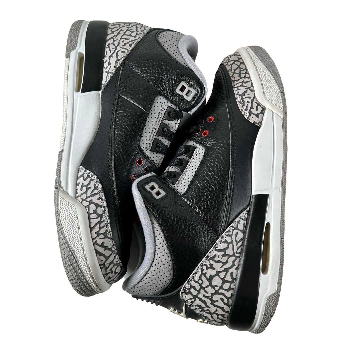 854261 001 Jordan 3 Black Cement GS [USED] - 5.5 Y (Used)