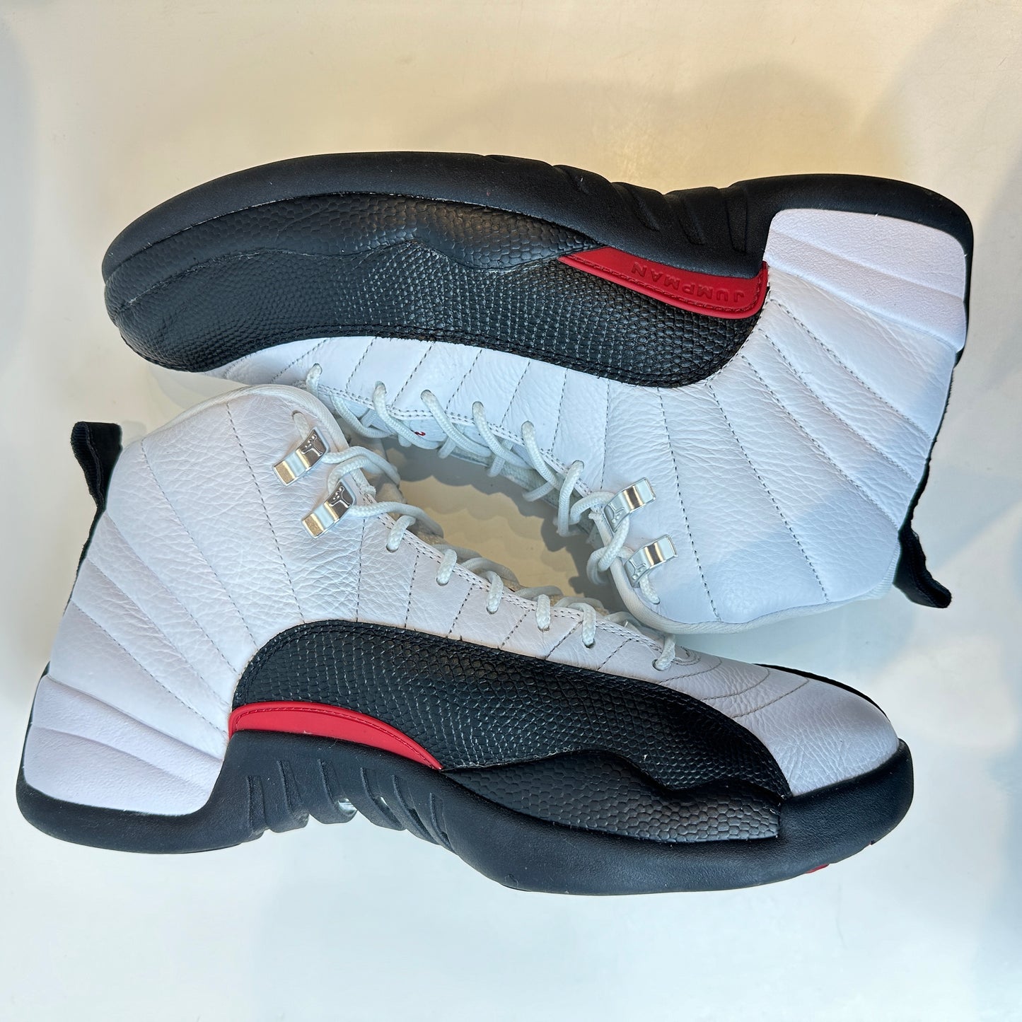 CT8013 162 Air Jordan 12 Red Taxi [USED] - 10.5 M (Used)