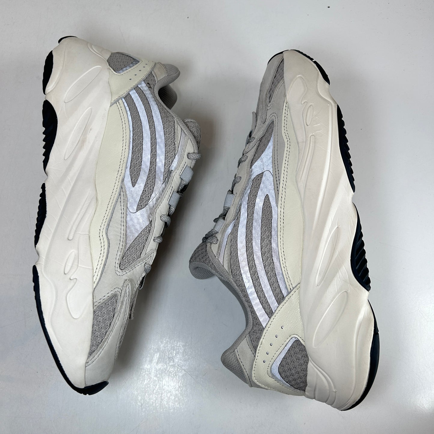 EF2829 adidas Yeezy Boost 700 V2 Static [USED] - 12 M (Used) (No Box)