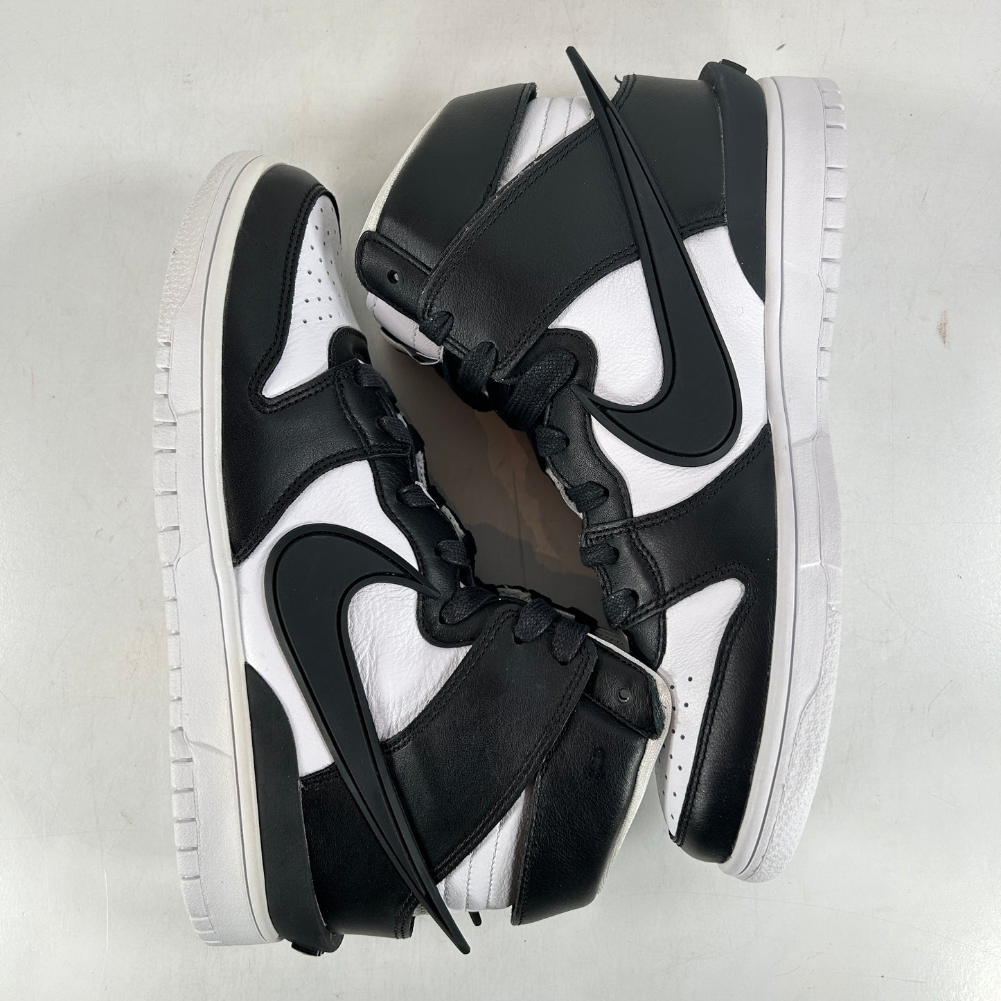 CU7544 001 Nike Dunk High AMBUSH Black White [CONDITIONAL] - 8 M (Left Midsole Yellowing)