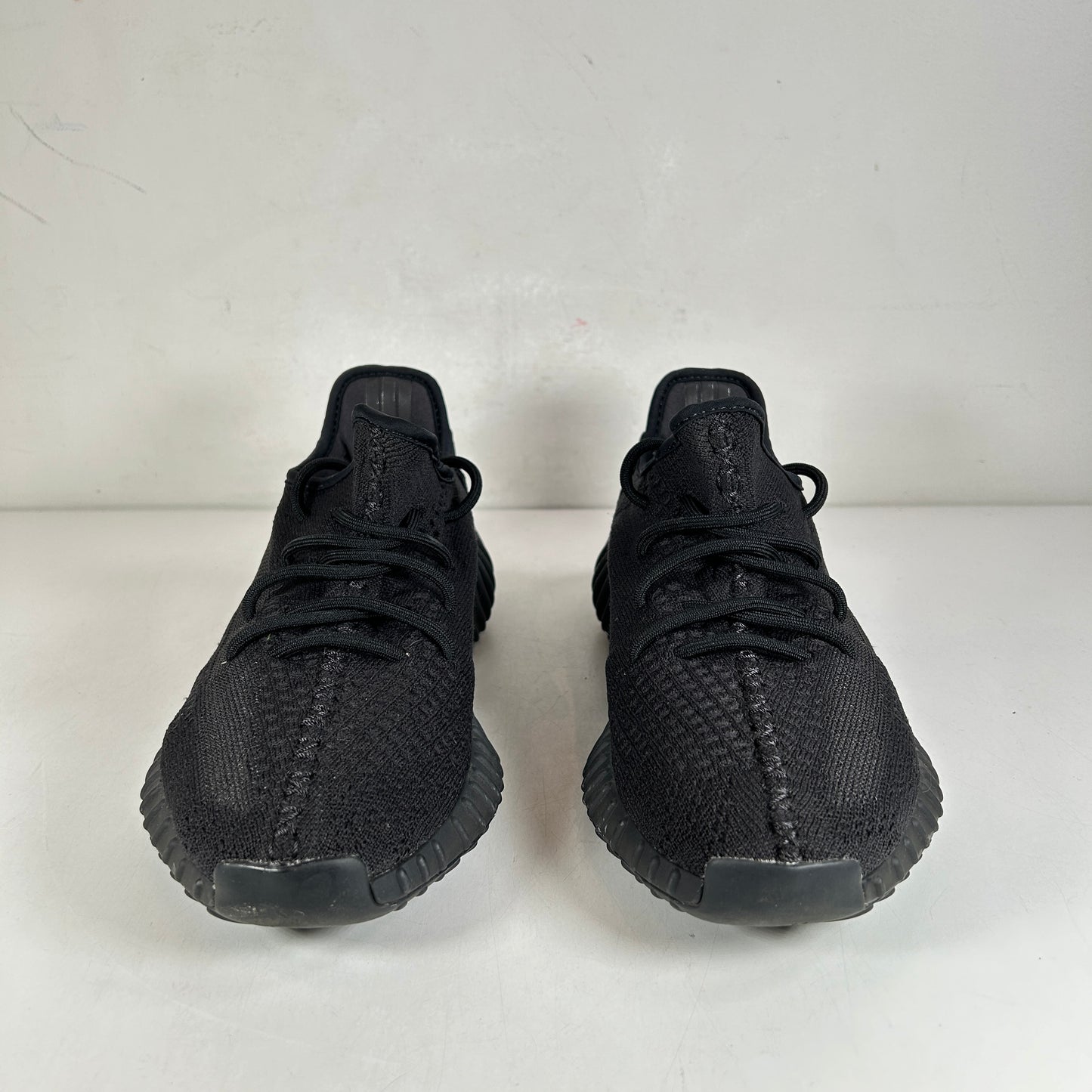 HQ4540 Adidas Yeezy Boost 350 V2 Onyx [USED] - 9 M (Used)