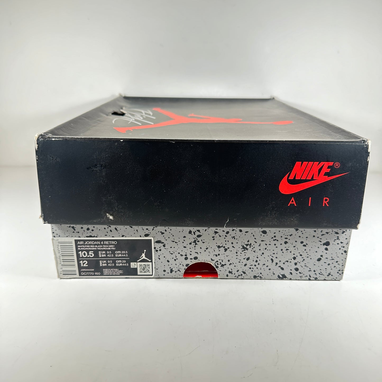 DC7770 160 Jordan 4 Retro Fire Red (2020) [USED] - 10.5 M (Used)
