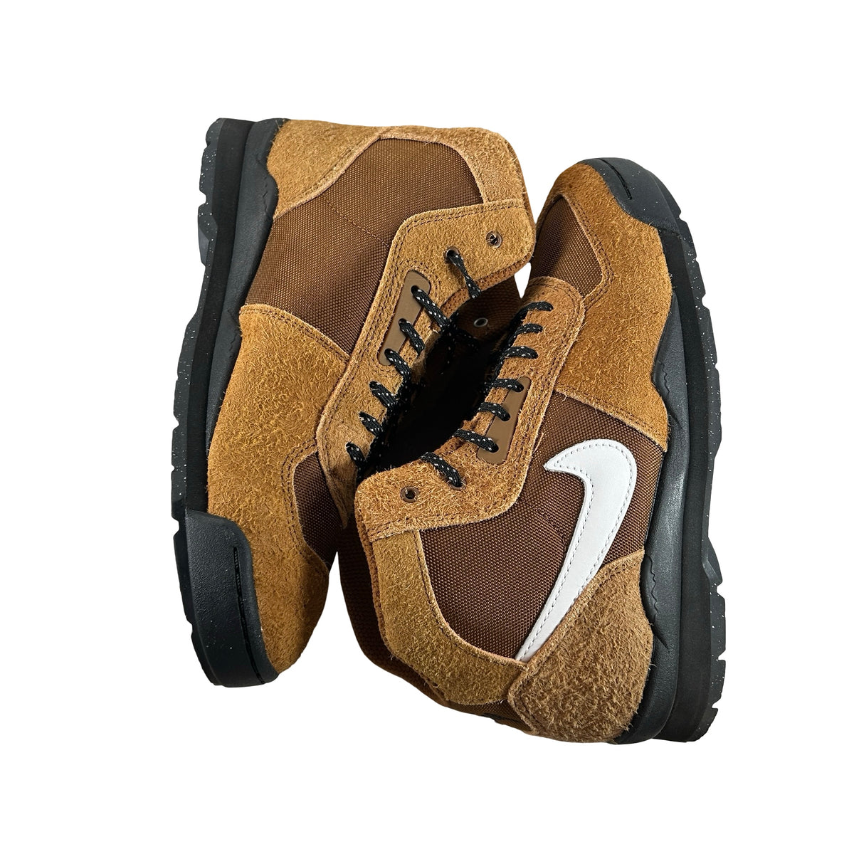 IM7419 200 Nike Air Baltoro Stüssy Light British Tan [USED] - 9 M (Used)