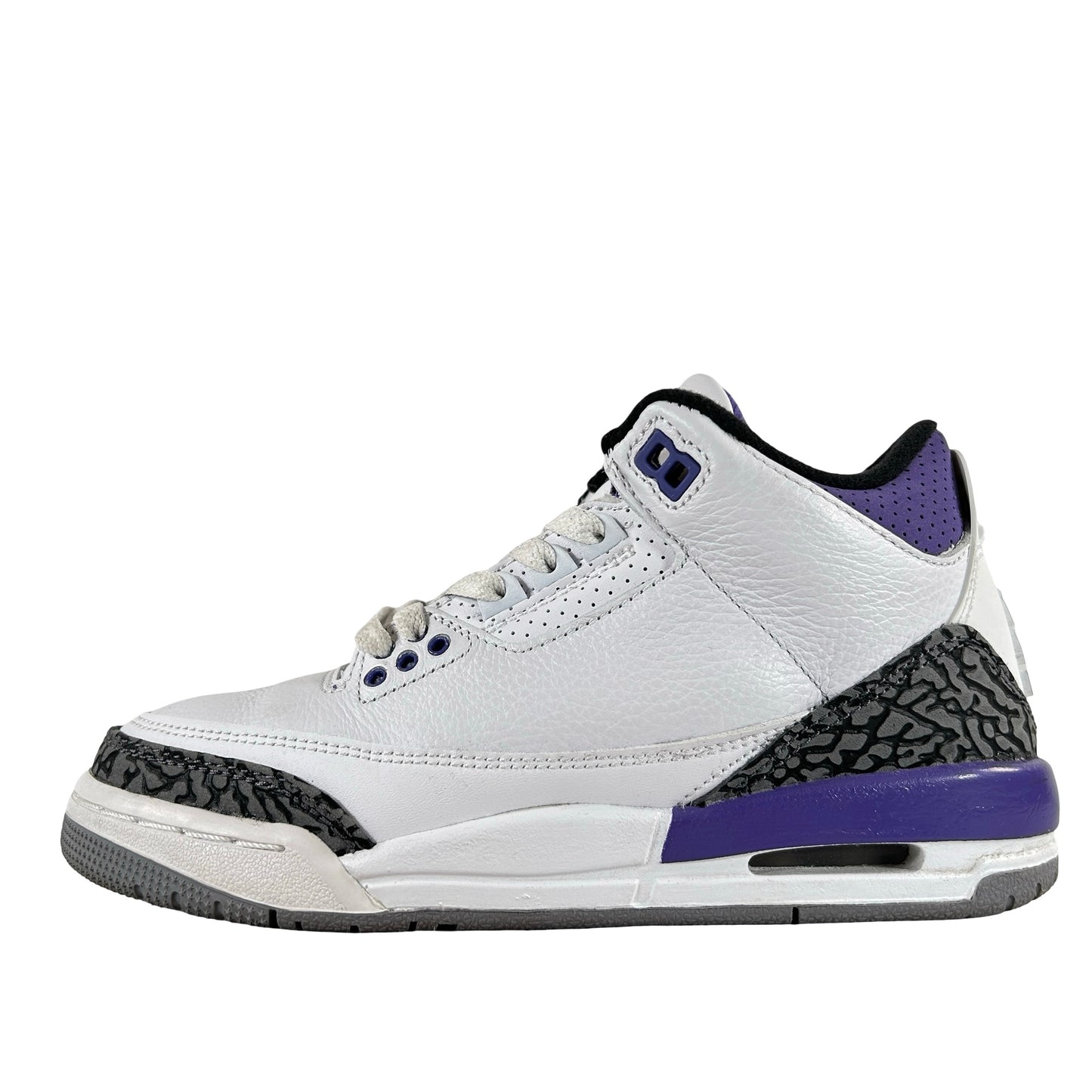 DM0967 105 Jordan 3 Retro Dark Iris (GS) [USED] - 4 Y (Used)