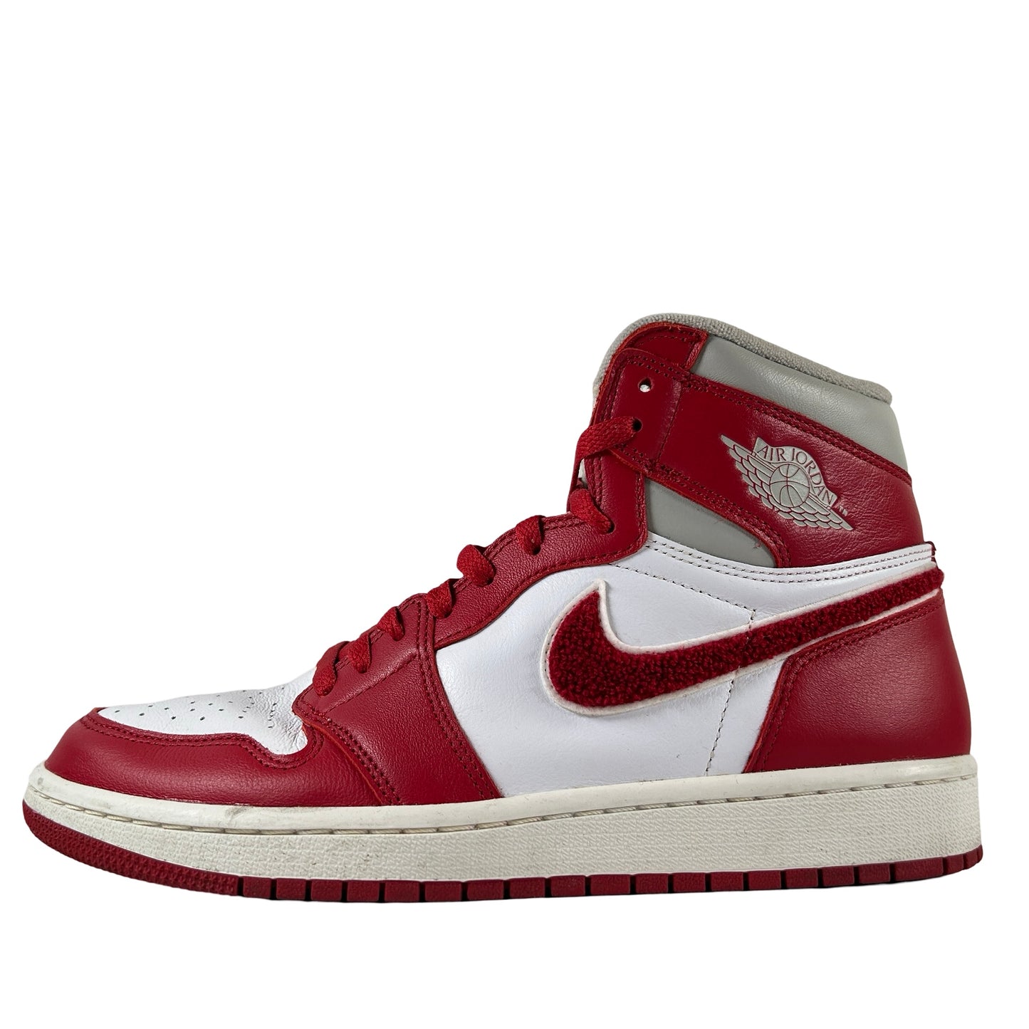 DJ4891 061 Jordan 1 Retro High OG Varsity Red (W) [USED] - 10 W (Used) (No Box)