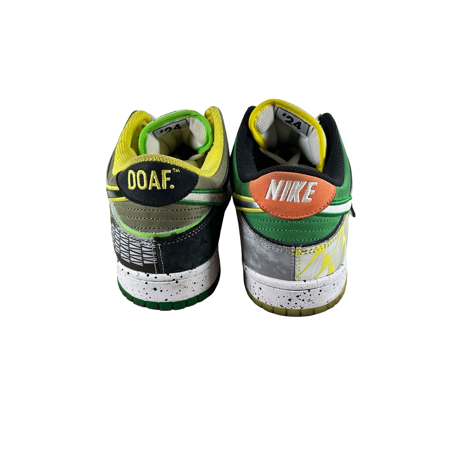 HV1454 100  Nike Dunk Low What the Duck Away University of Oregon PE [USED] - 10 M (Used2)