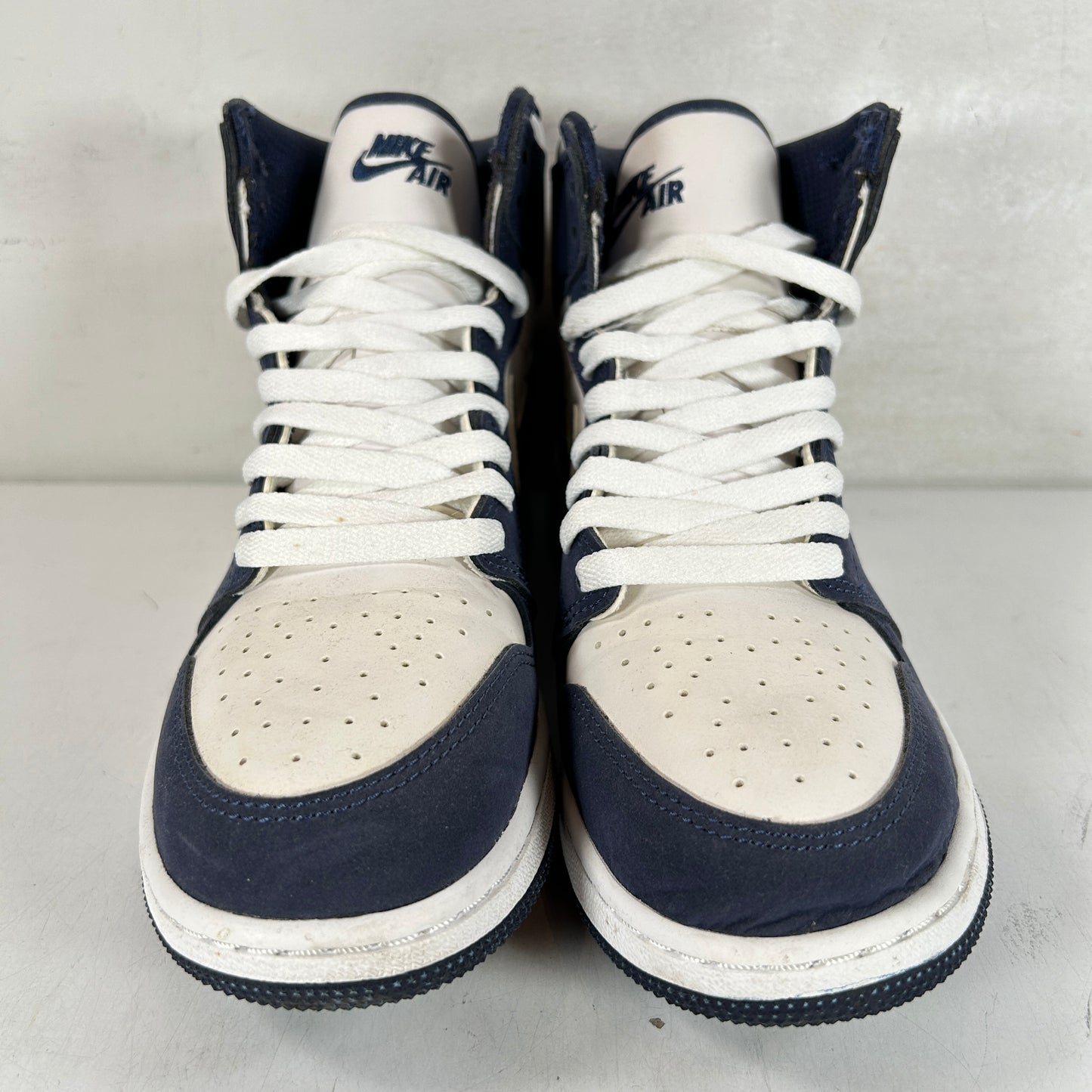 575441 141 Jordan 1 Retro High CO Japan Midnight Navy (GS) [USED] - 6.5 Y (Used)