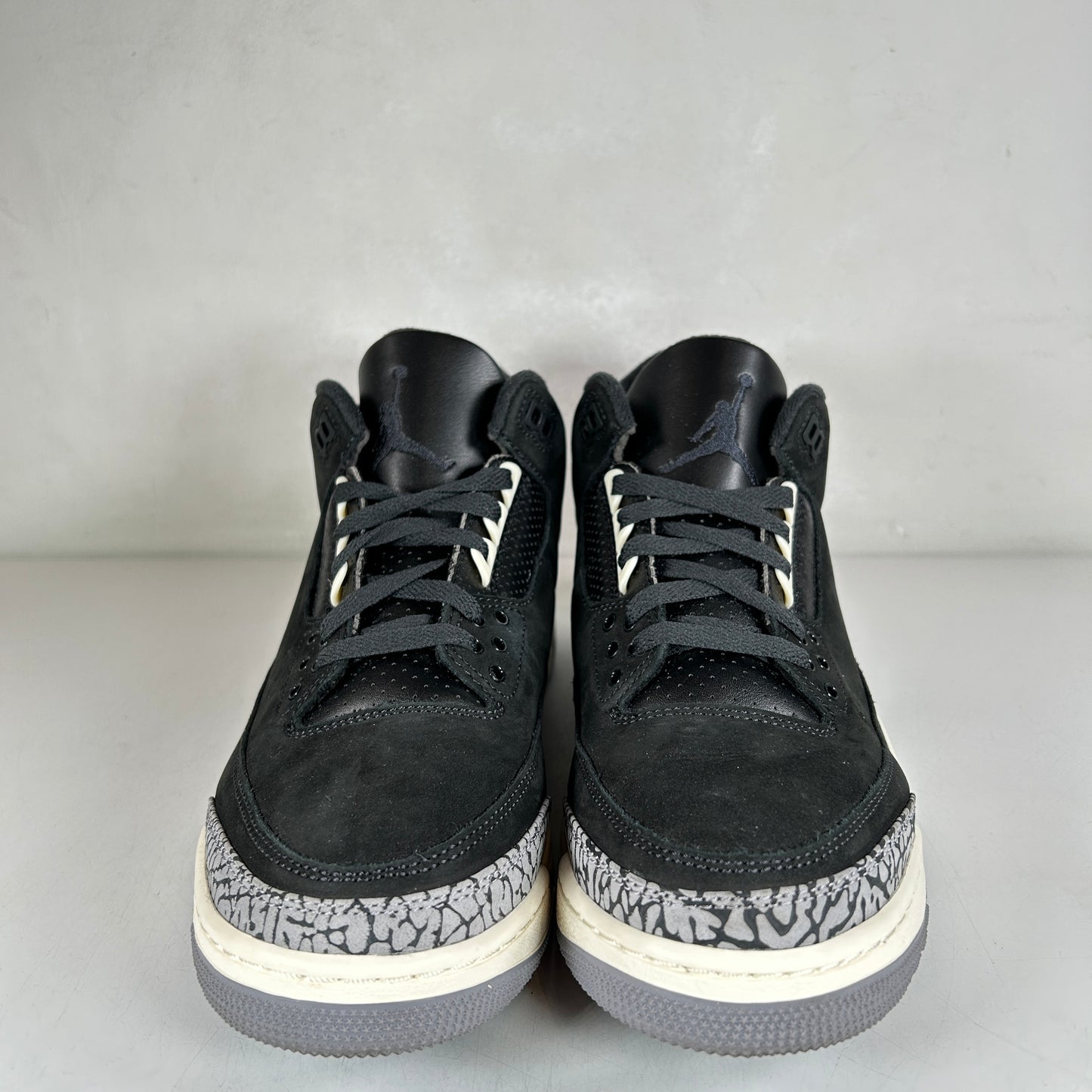 CK9246 001 Jordan 3 Retro Off Noir (Mujeres)