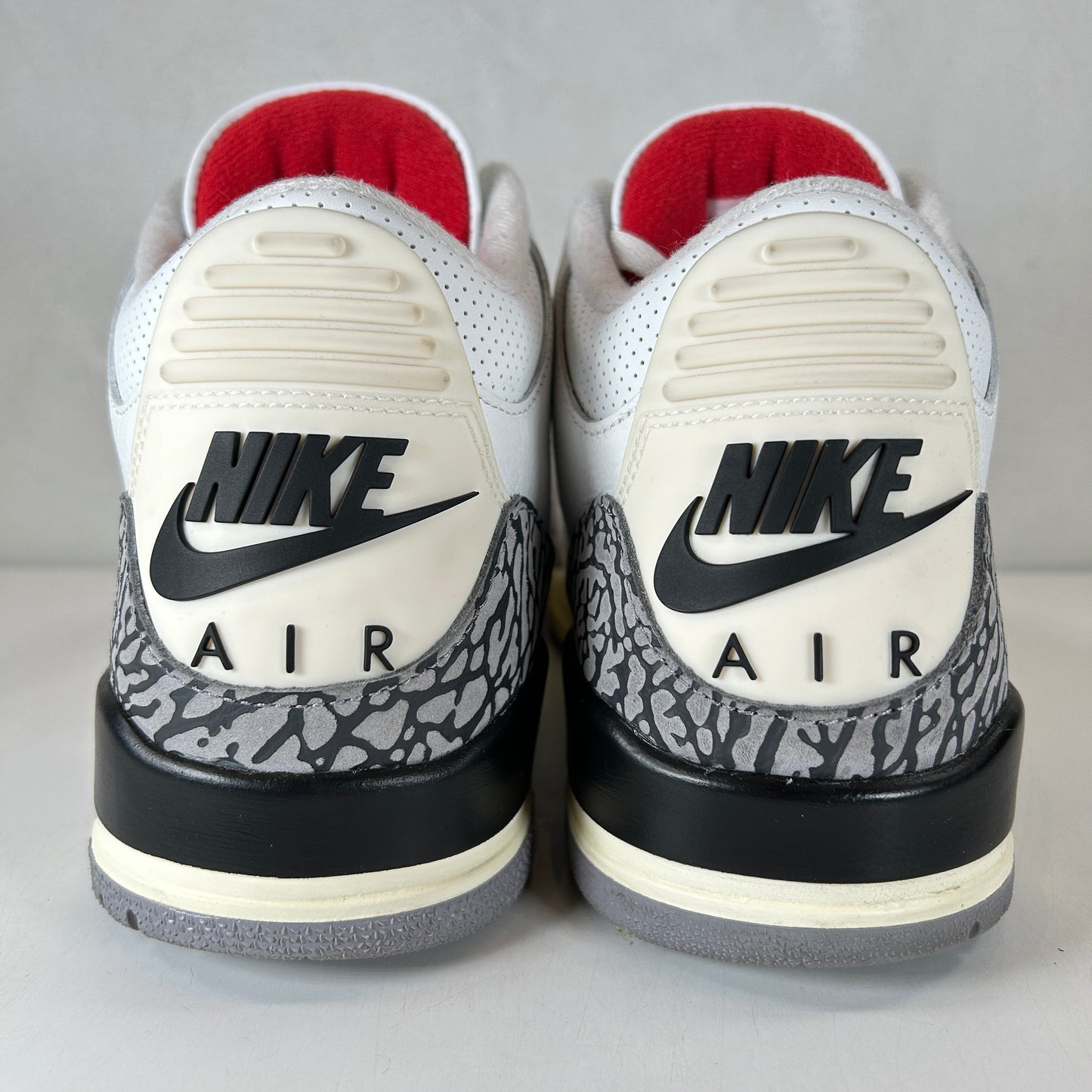 DN3707 100 Jordan 3 Retro White Cement Reimagined [USED] - 11 M (Used6)