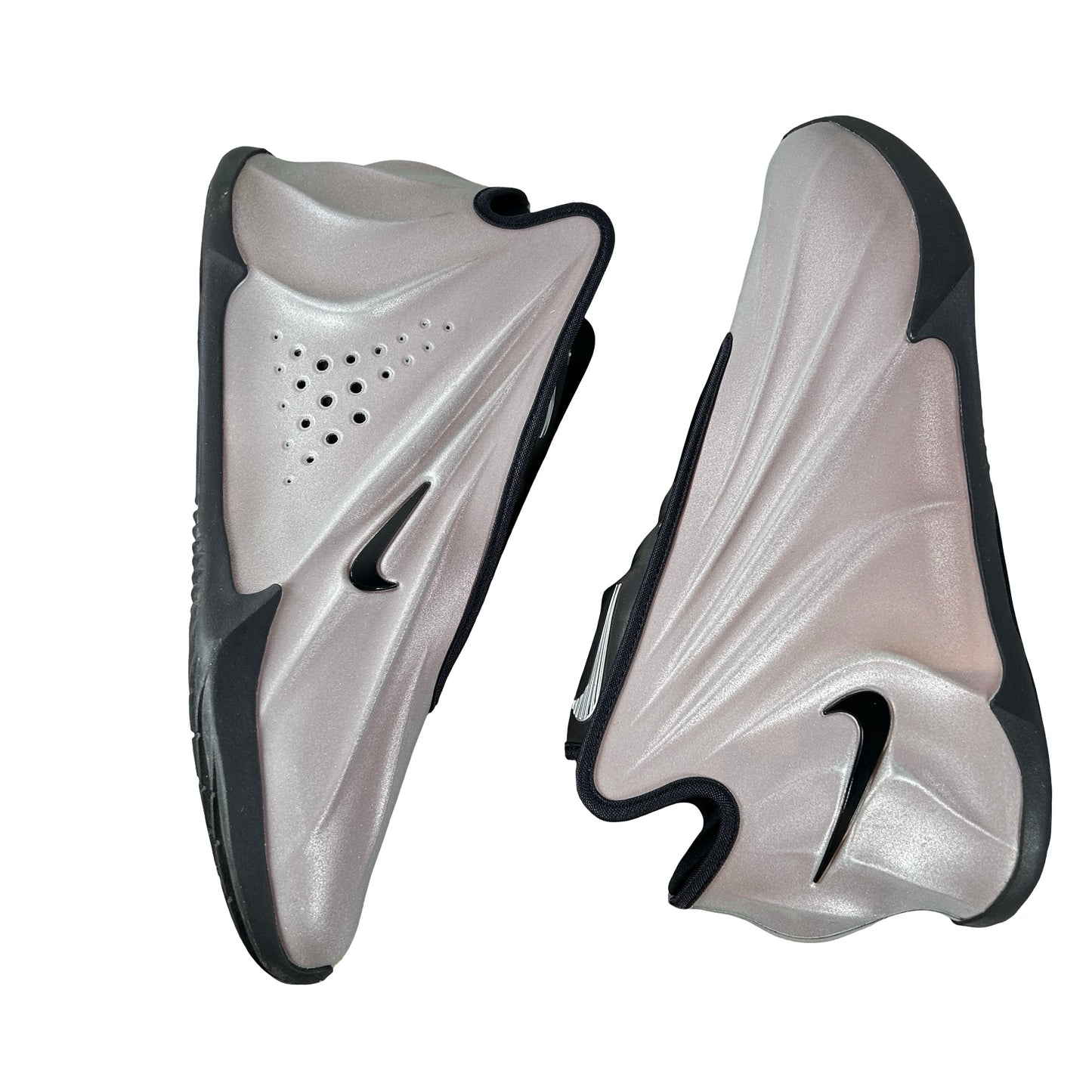 FZ5590 002 Nike GT Future Metallic Silver [Used] - 12.5 M (Used)