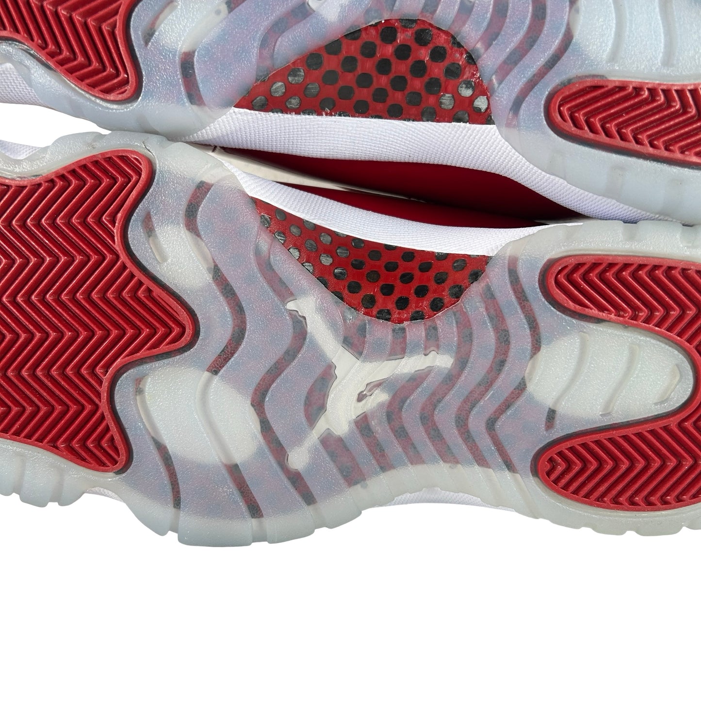 CT8012 116 Jordan 11 Retro Cherry (2022) [CONDITIONAL] - 10 M (Yellowing)