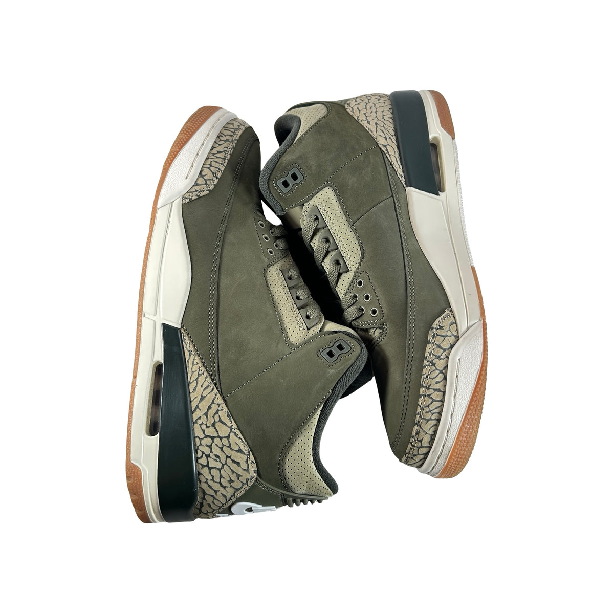 DN3707 202 Jordan 3 Retro Family Affair [USED] - 11 M (Used)