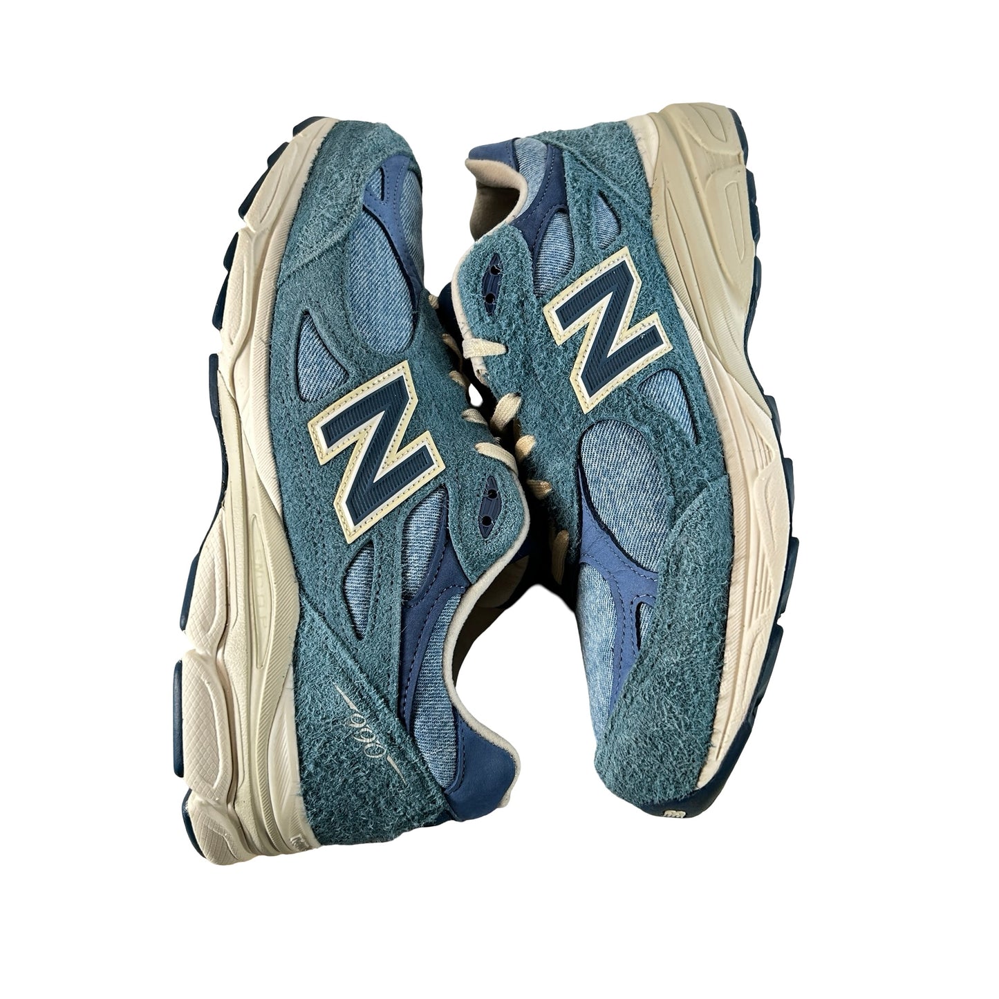 M990LI3 New Balance 990v3 MiUSA Levi's Denim [USED] - 11.5 M (Used)