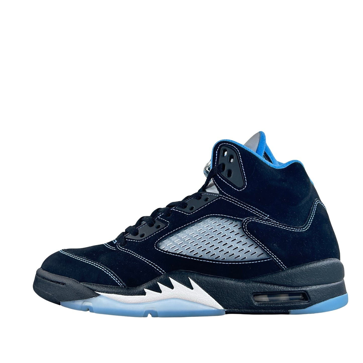 DD0587 008 Jordan 5 Retro Black University Blue (2026) [USED] - 12 M (Used)