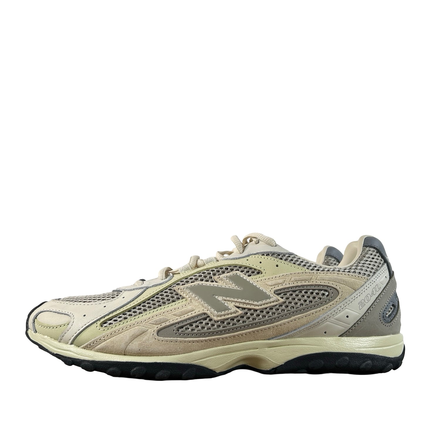 U204L7YU New Balance 204L AURALEE Cream [USED] - 10.5 M (Used) (No Box)