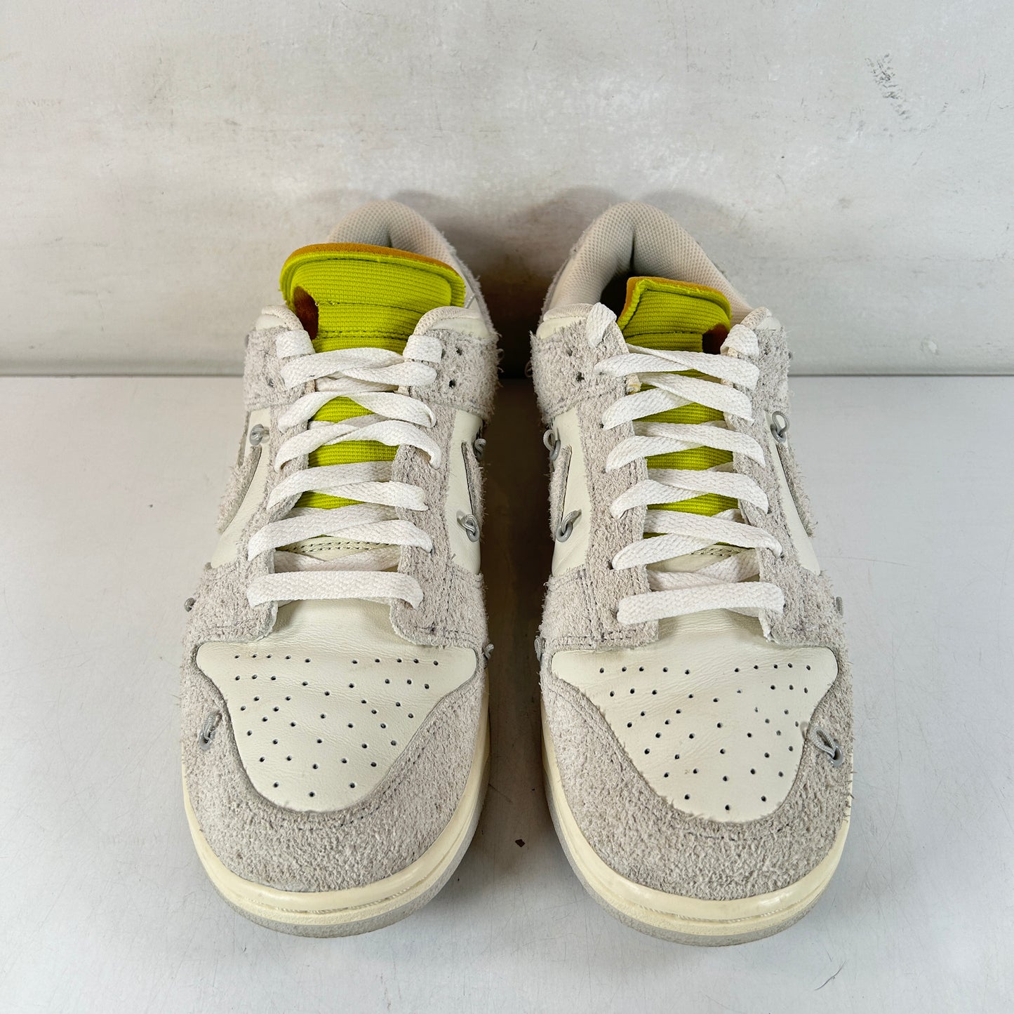 DJ0950 106 Nike Dunk Low Off-White Lot 14 [USED] - 9 M (Used)