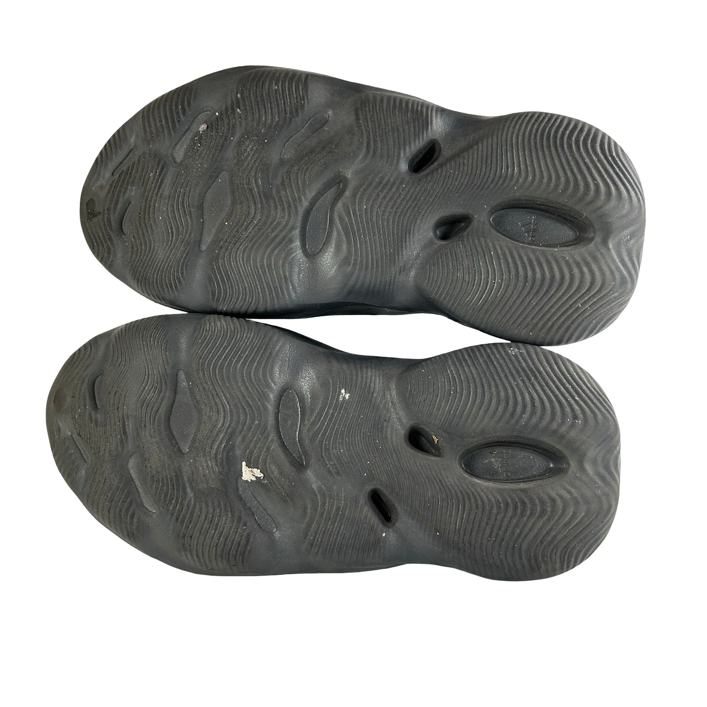 HP8739 Adidas Yeezy Espuma RNR Onyx