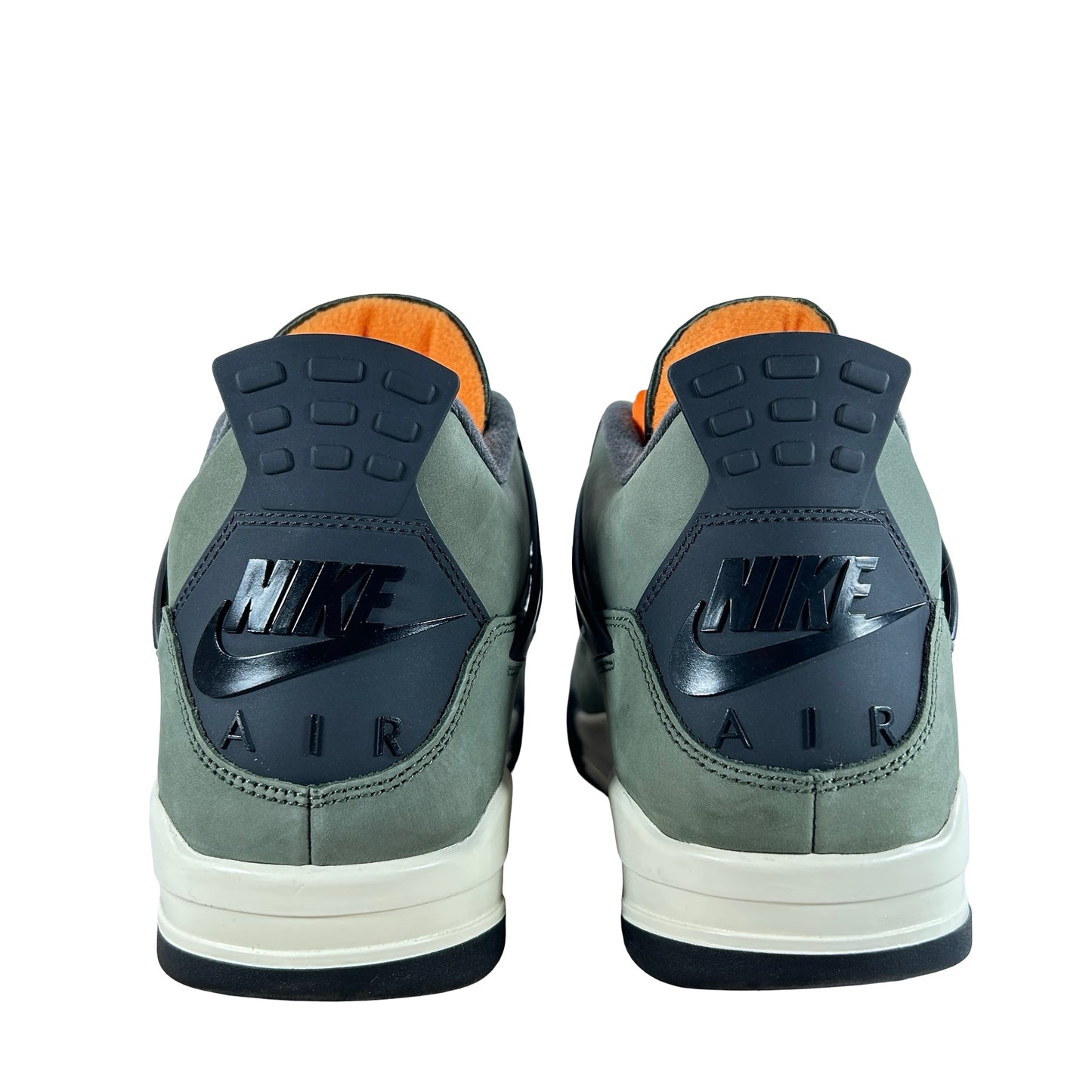 IB1519 200 Jordan 4 Retro OG SP Undefeated (2025) [USED] - 13 M (Used6)