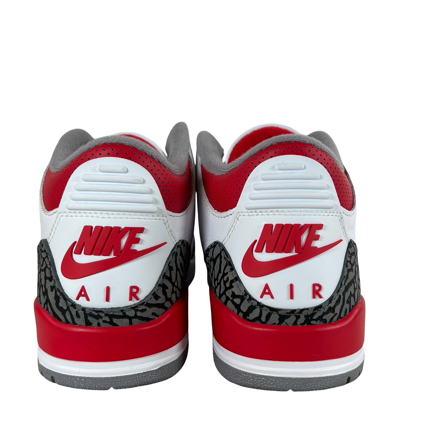 DN3707 160 Jordan 3 Retro Fire Red (2022) [USED] - 8.5 (Used) (Replace Box)