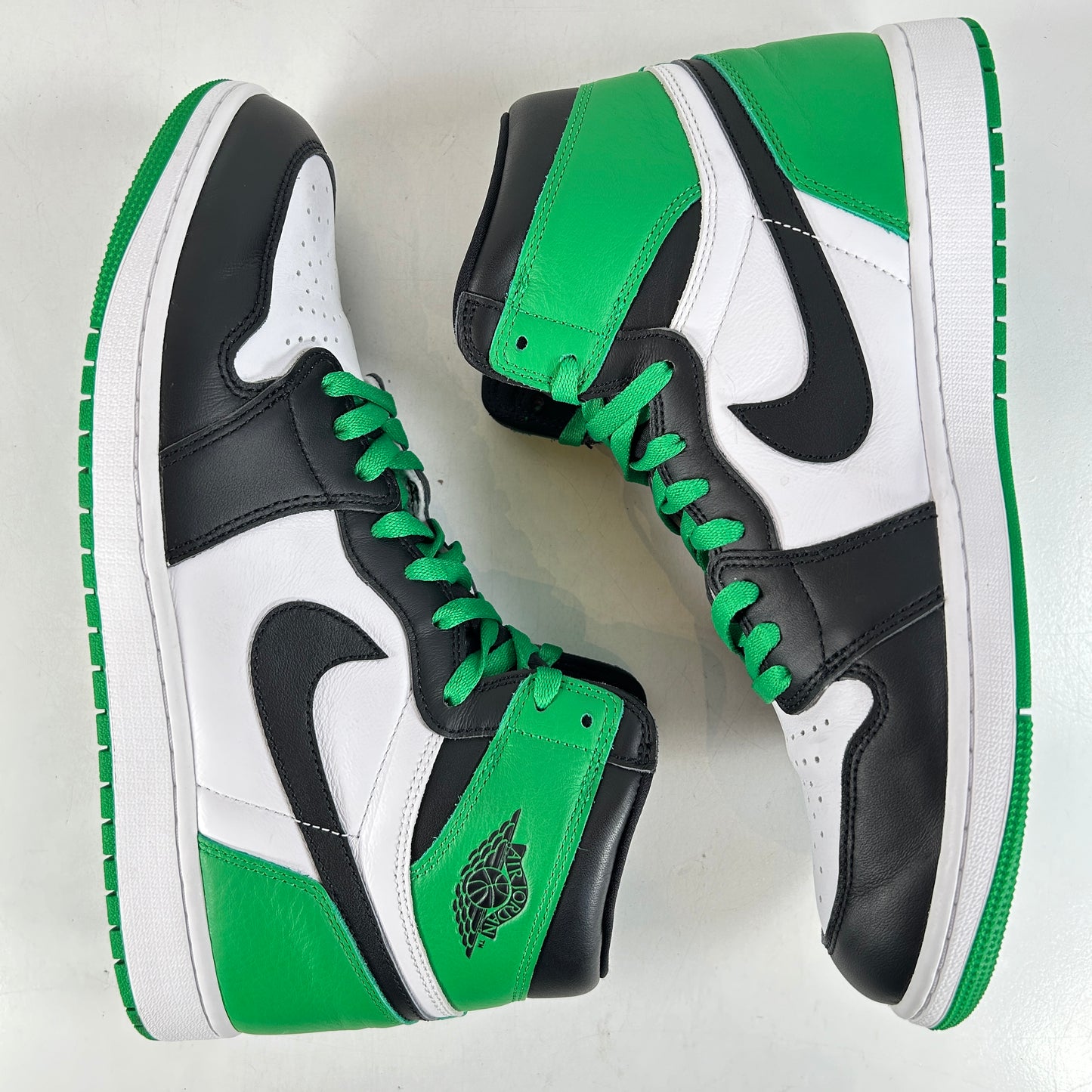 DZ5485 031 Jordan 1 Retro High OG Lucky Green [USED] - 13 M (Used) (No Box2)