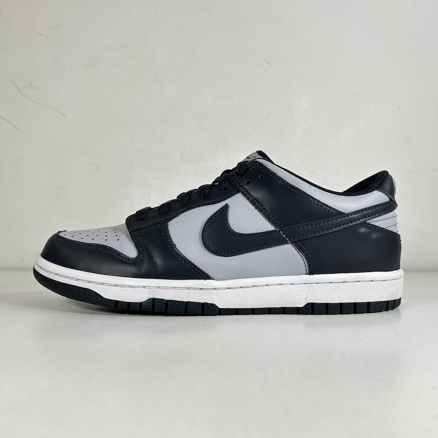 CW1590 004 Nike Dunk Low Georgetown [USED] - 7 Y (Used) (No Box)