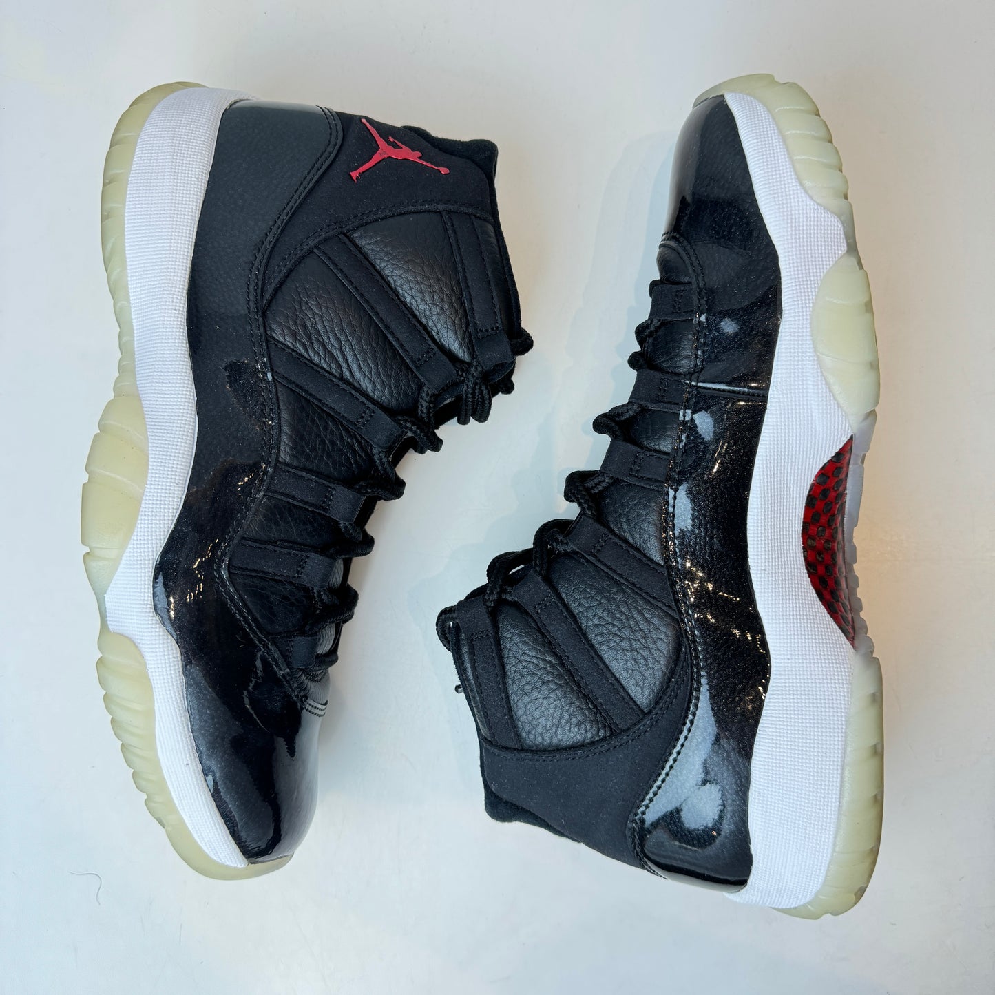 378037 002 Jordan 11 Retro 72-10 [USED] - 9.5 M (Used2)