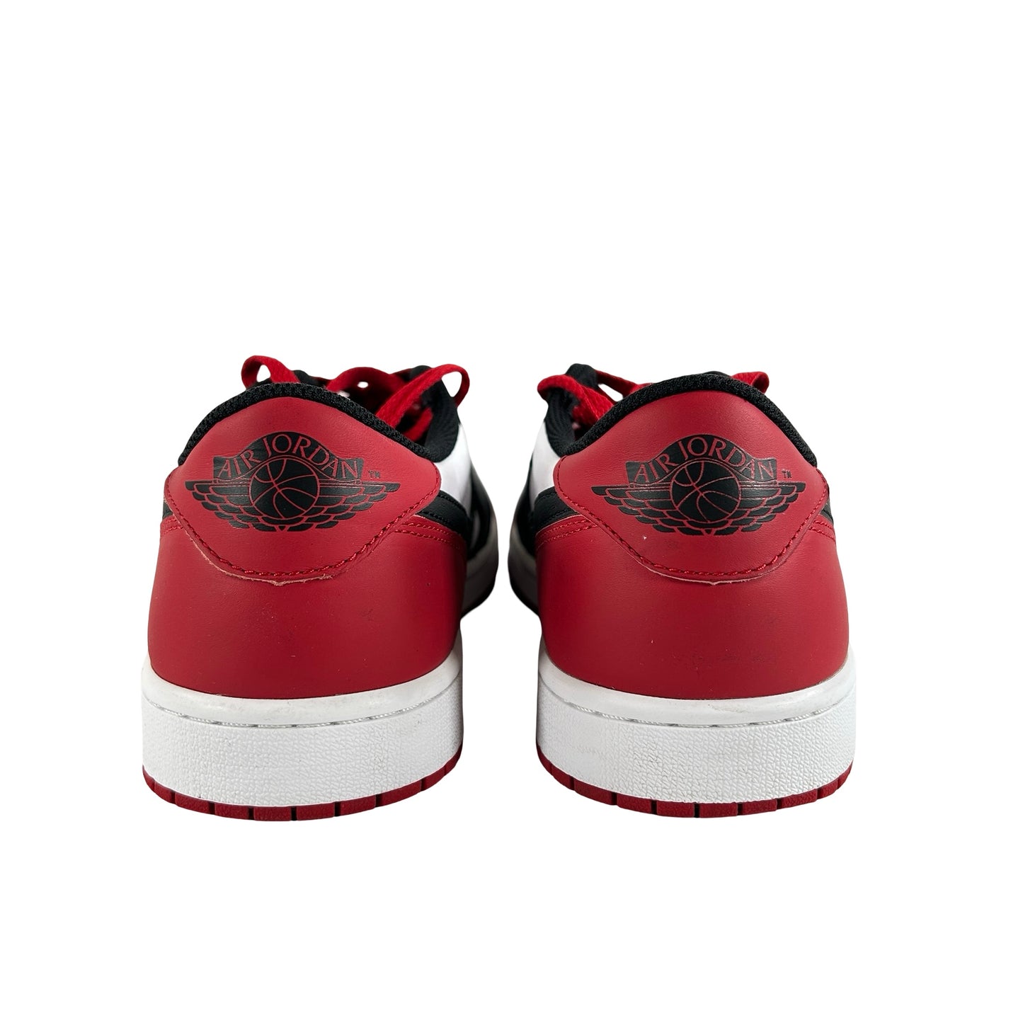 CZ0790 106 Jordan 1 Retro Low OG Punta negra (2023)